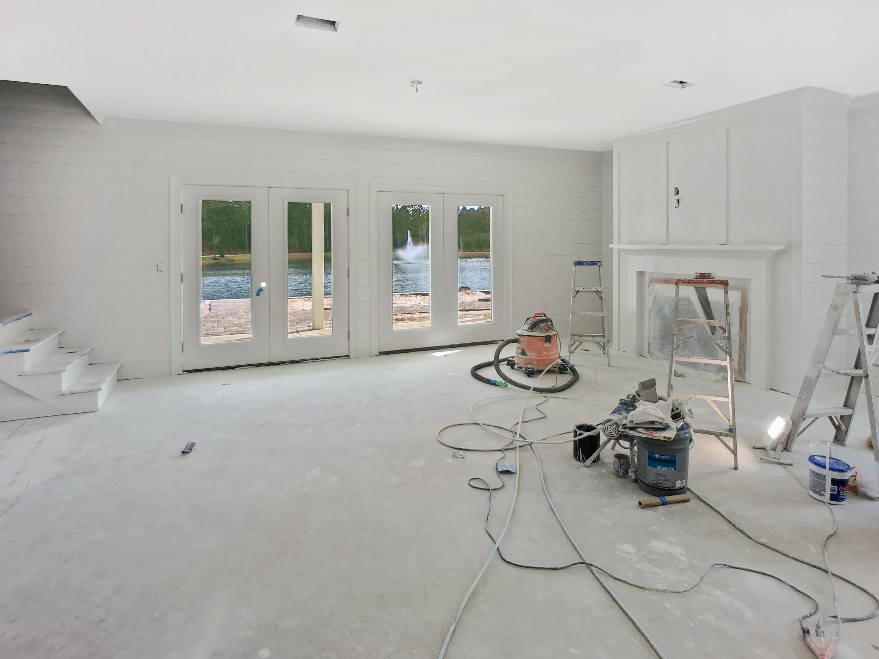 LAKEVIEW ESTATES - Residential