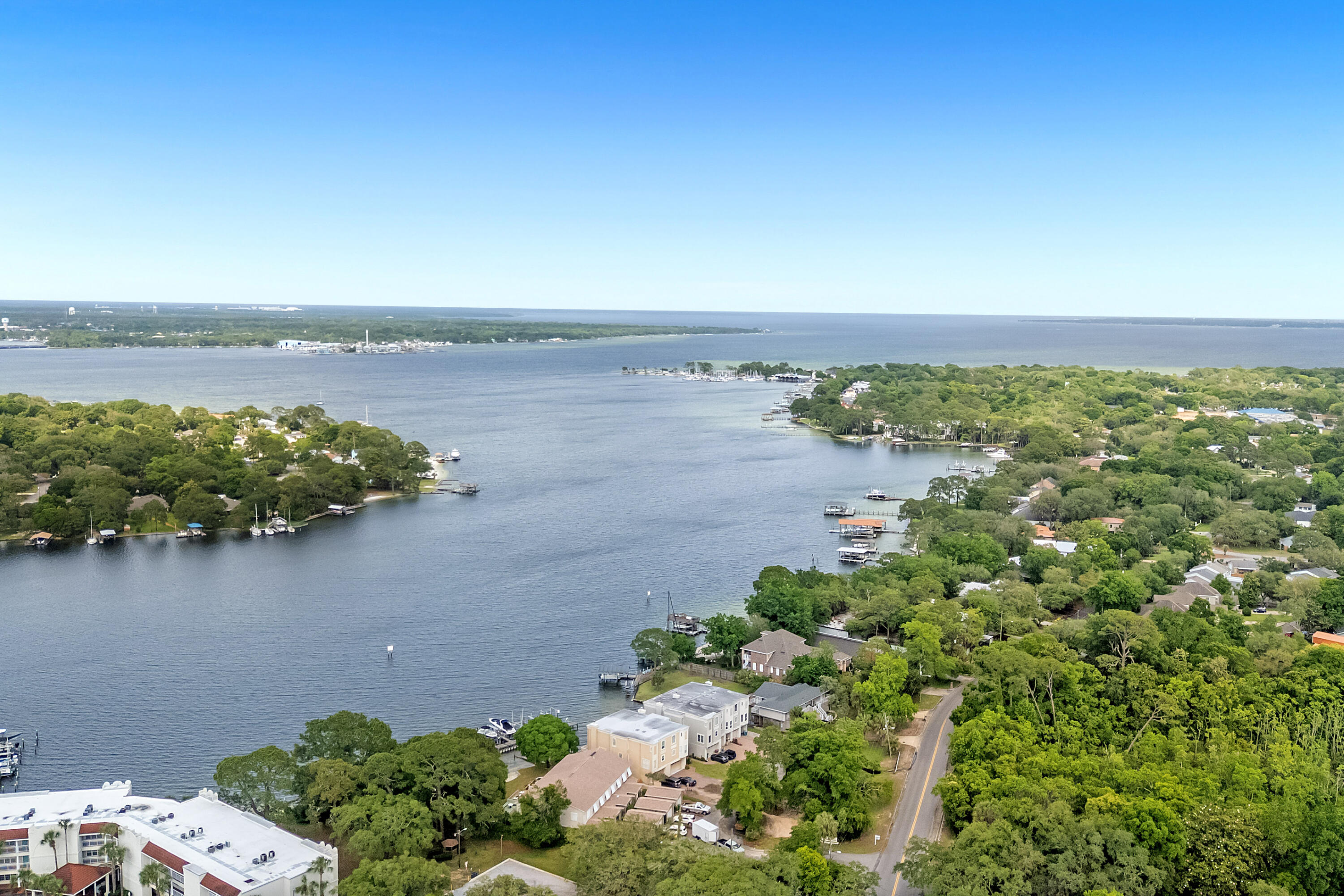MOORINGS PH 2 - Residential
