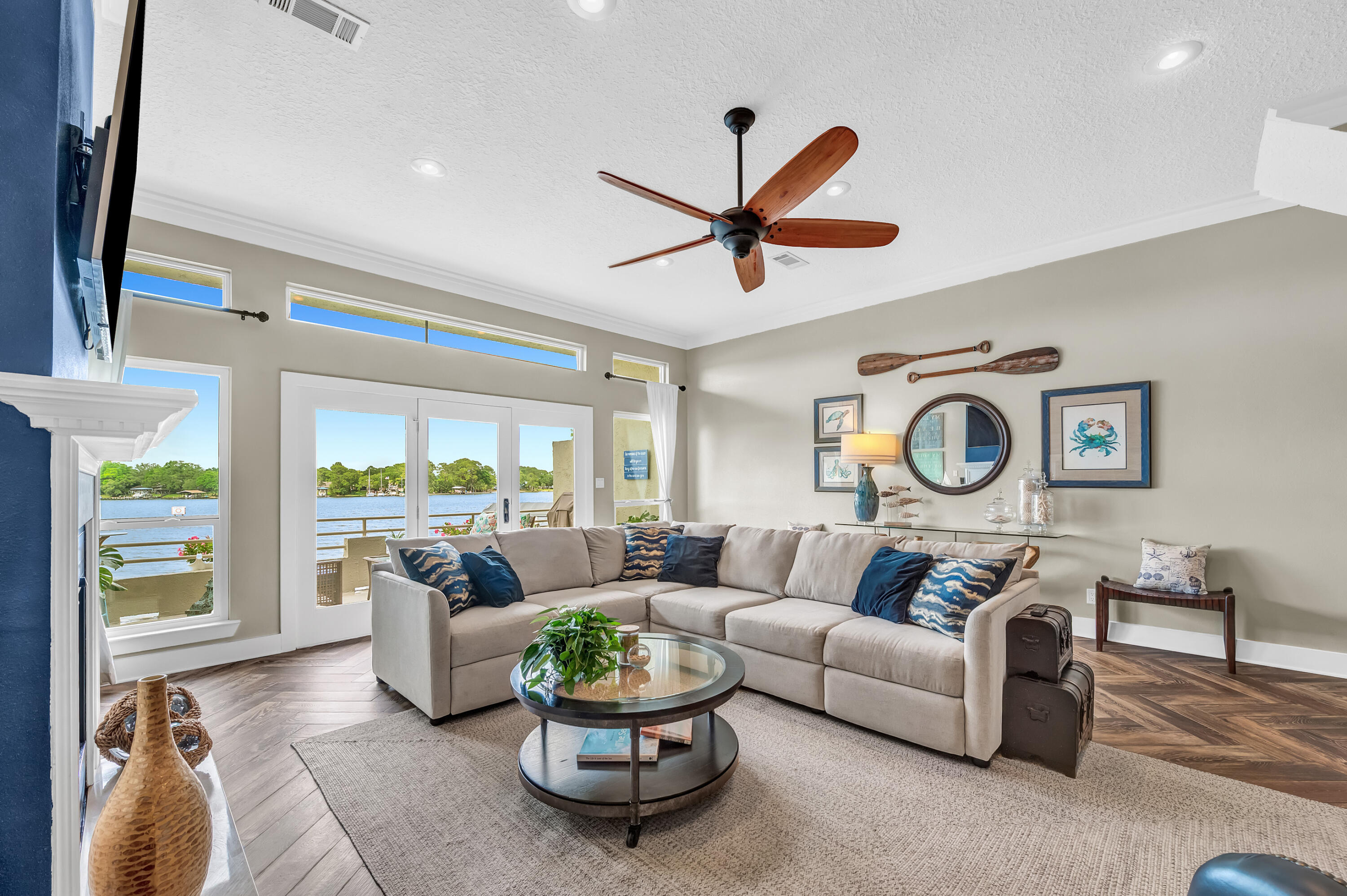 MOORINGS PH 2 - Residential
