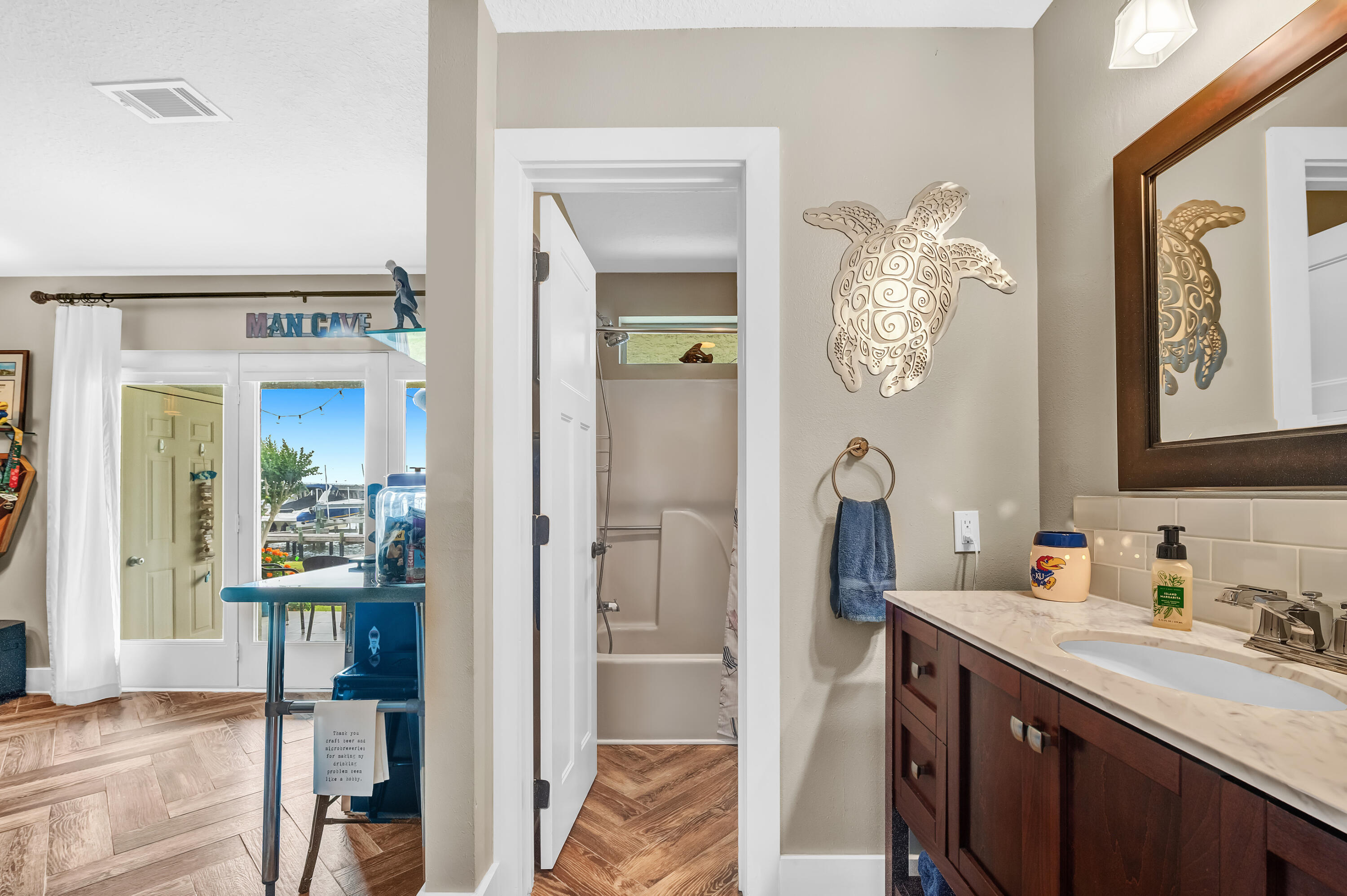 MOORINGS PH 2 - Residential
