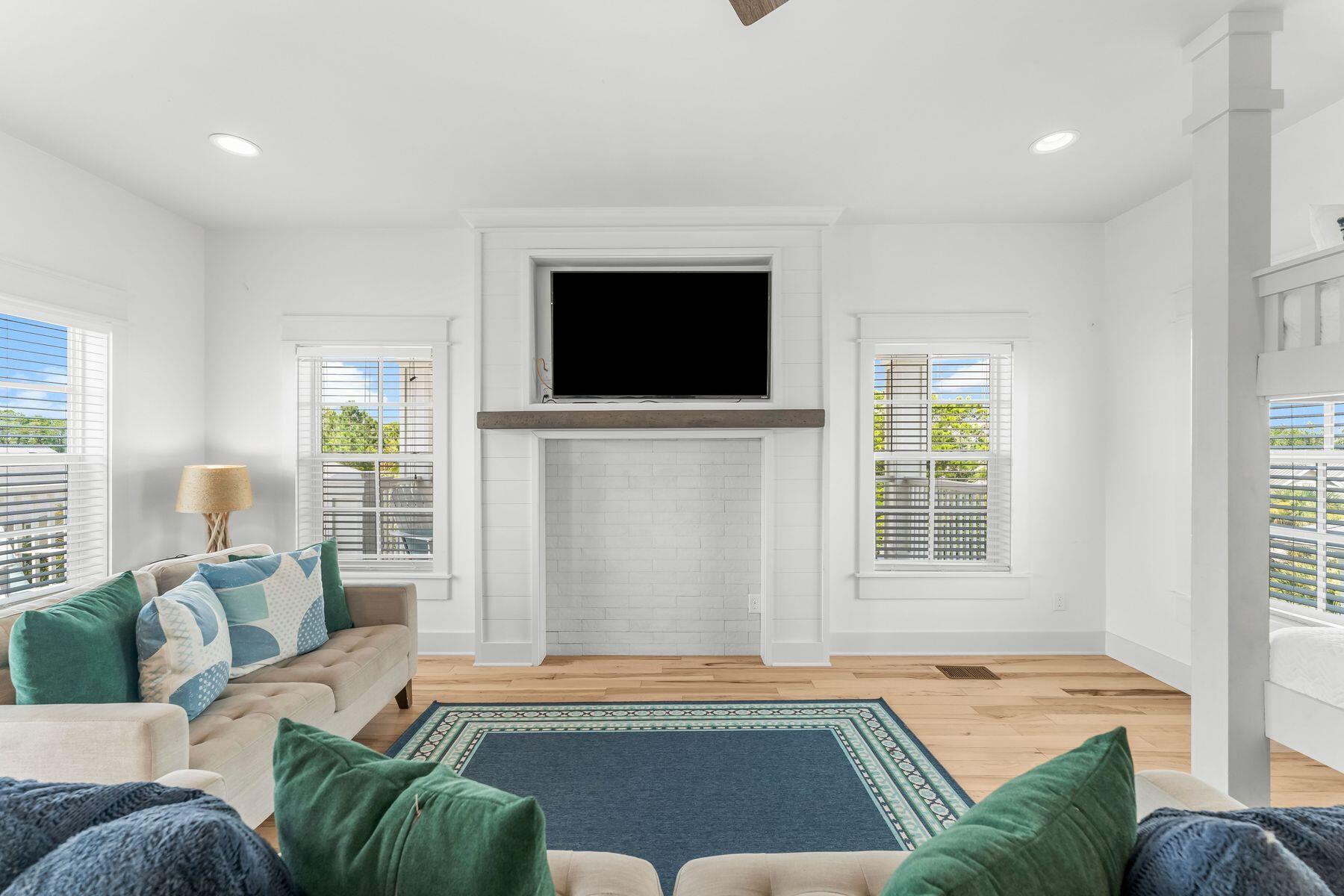 SEACREST BEACH - Residential