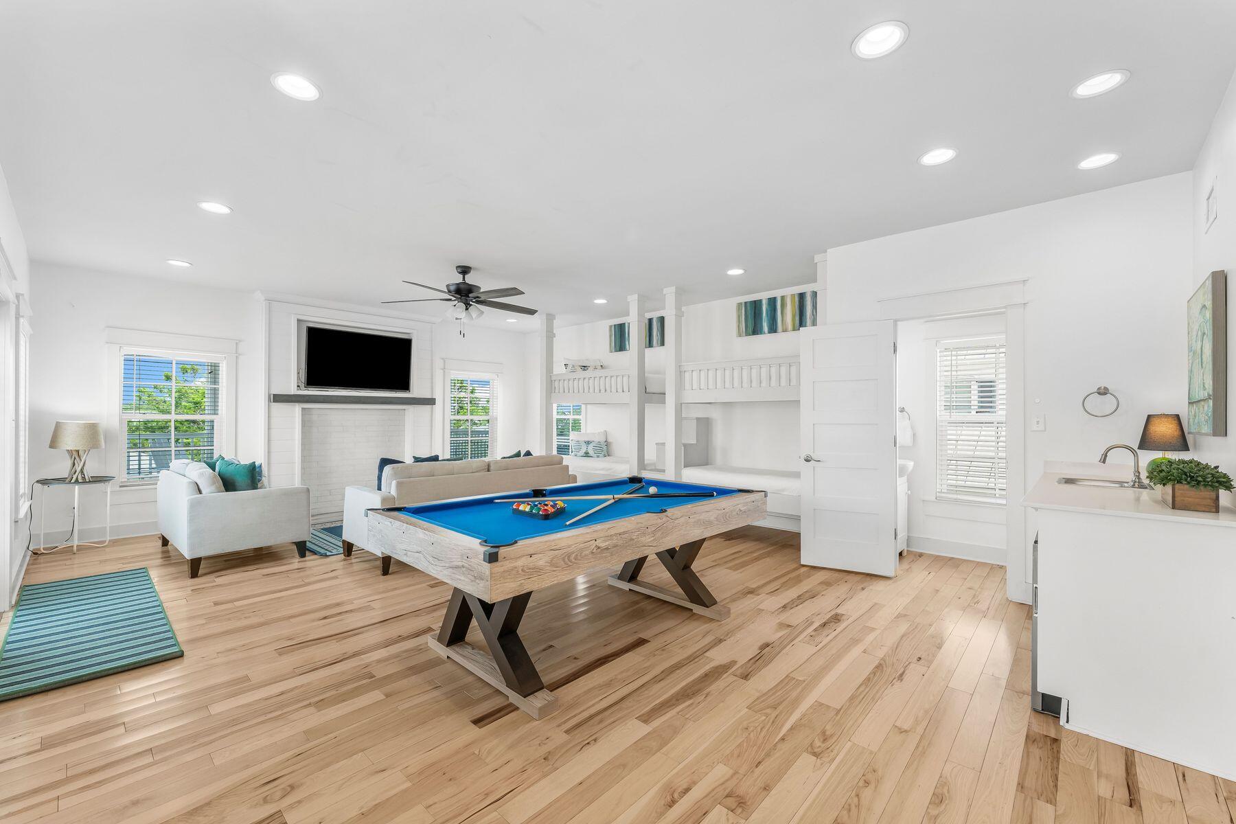 SEACREST BEACH - Residential