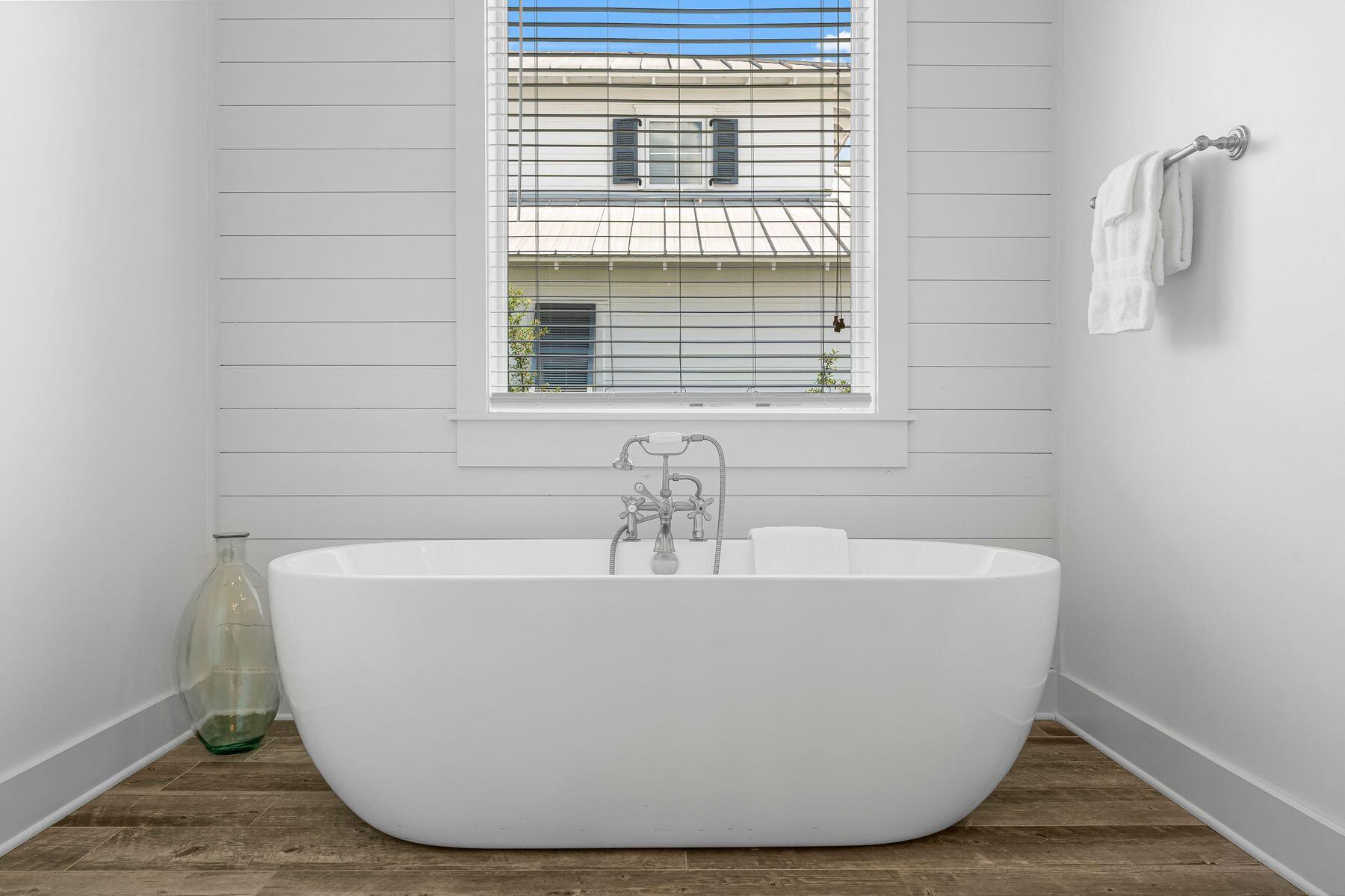 SEACREST BEACH - Residential