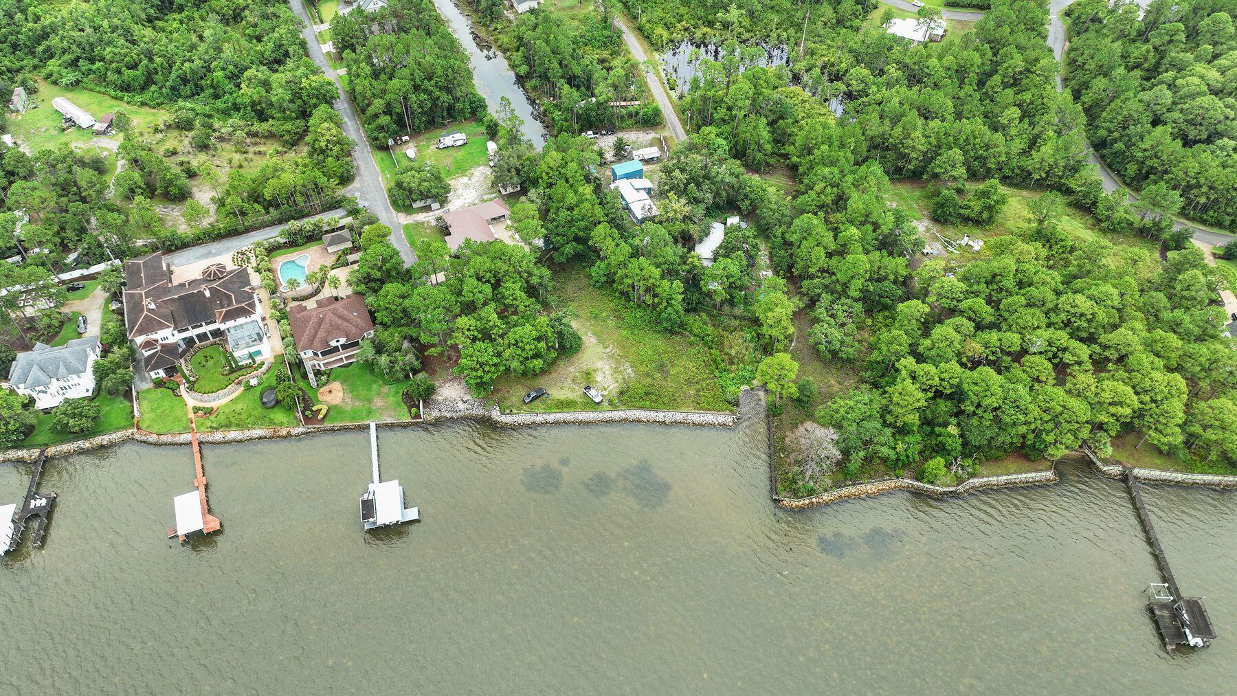 LOT 1 EDEN PARC REPLAT PB 29-1 - Land