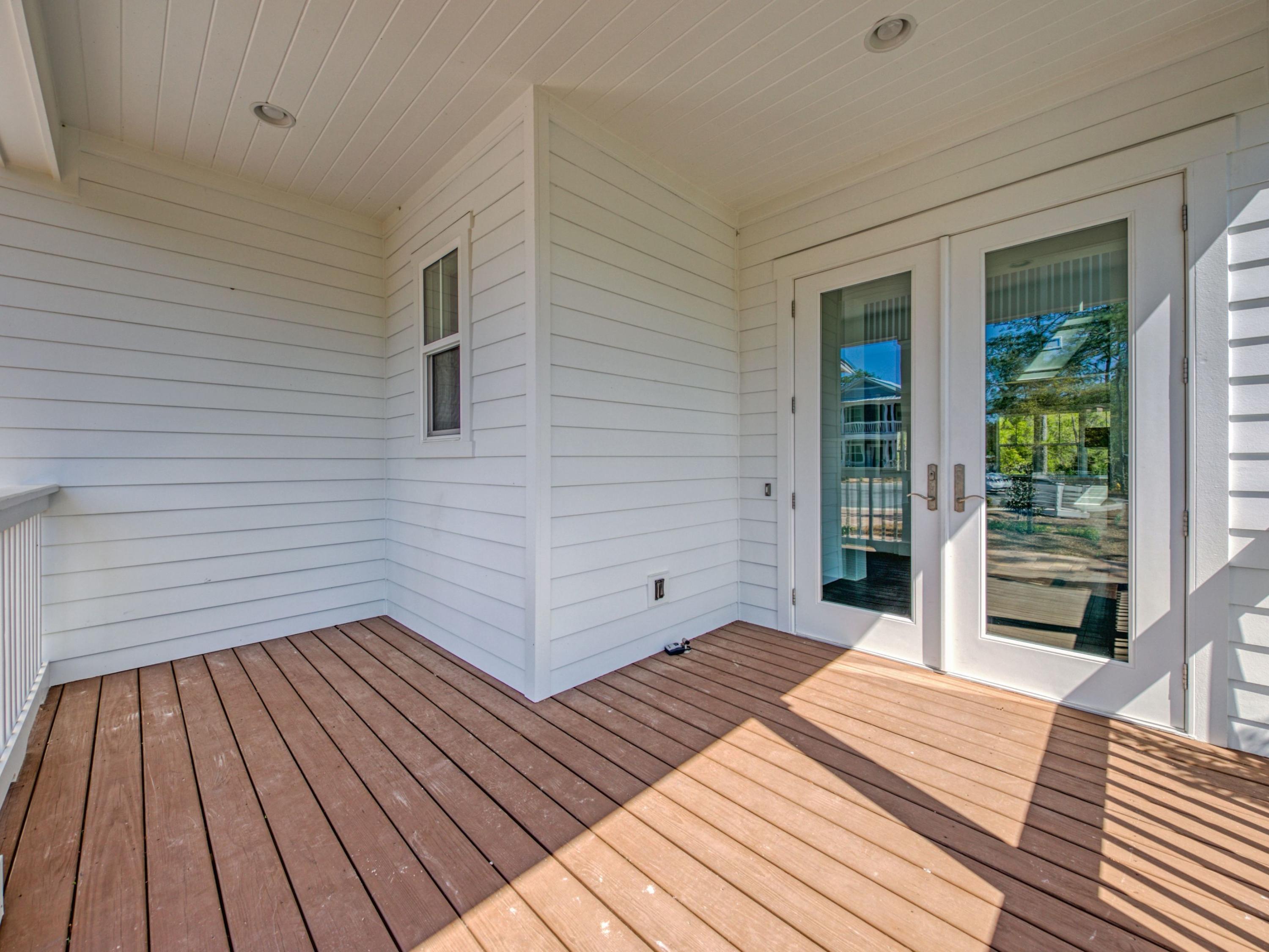 NATUREWALK AT SEAGROVE - Residential
