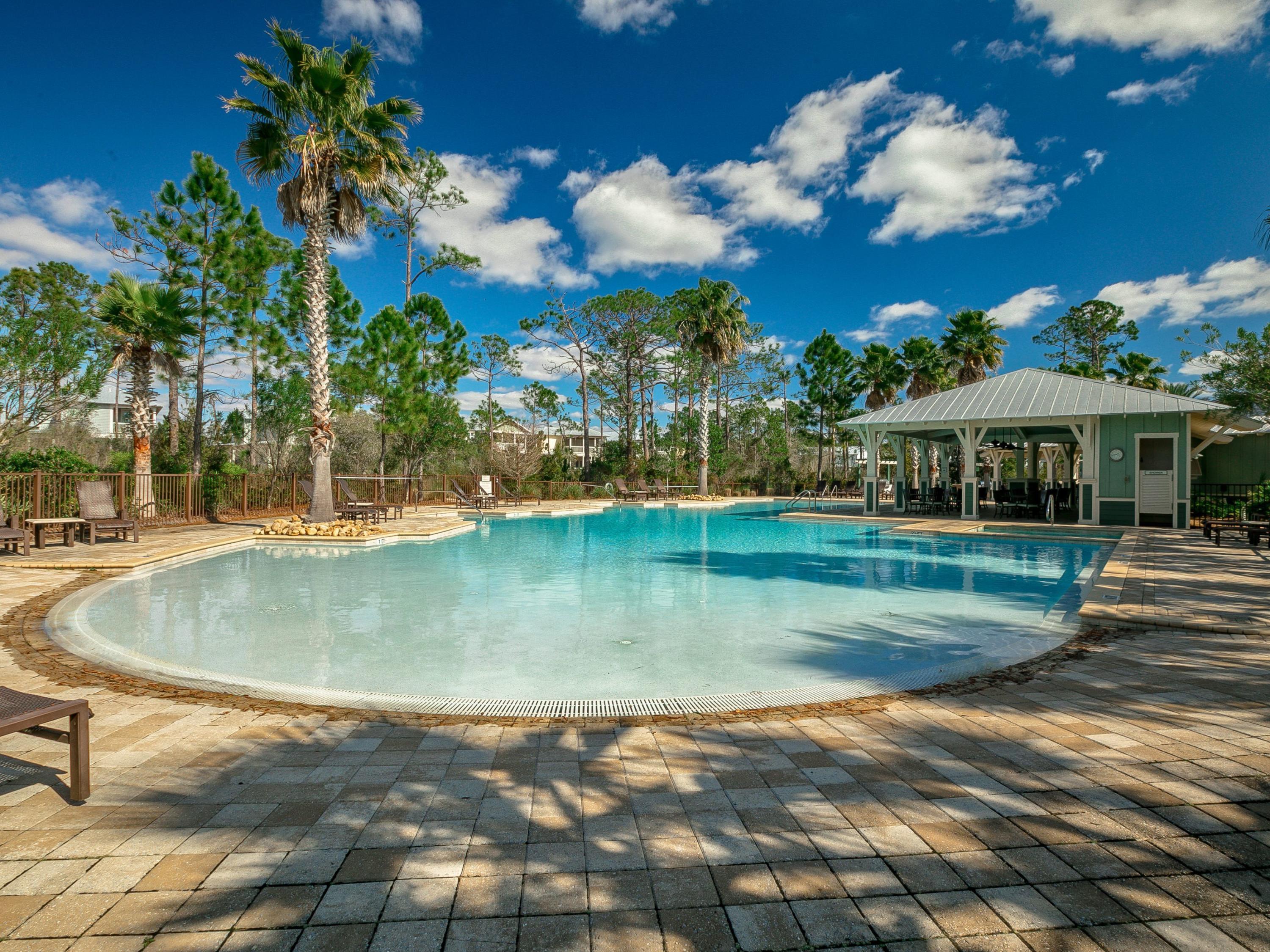 NATUREWALK AT SEAGROVE - Residential
