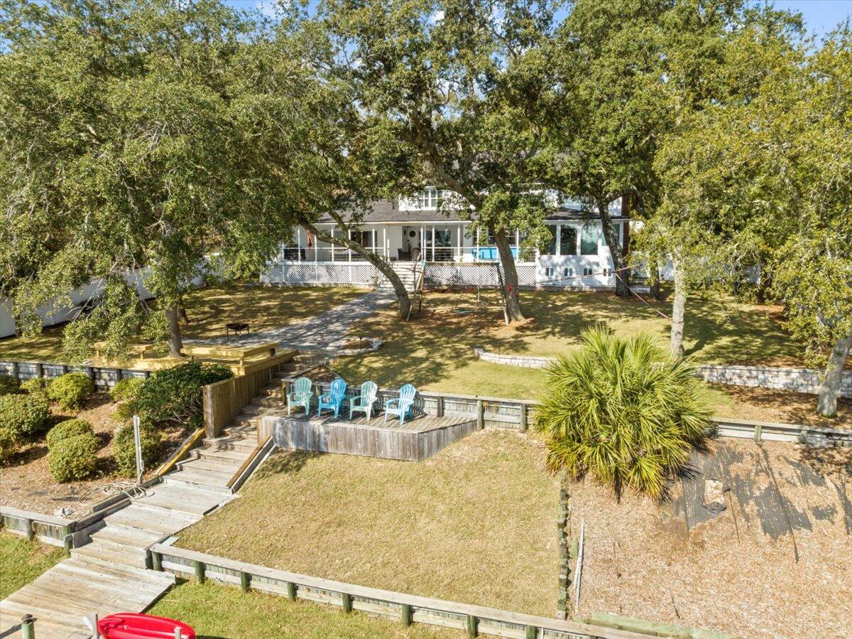 ROCKY BAYOU ESTATES 01 - Residential Lease