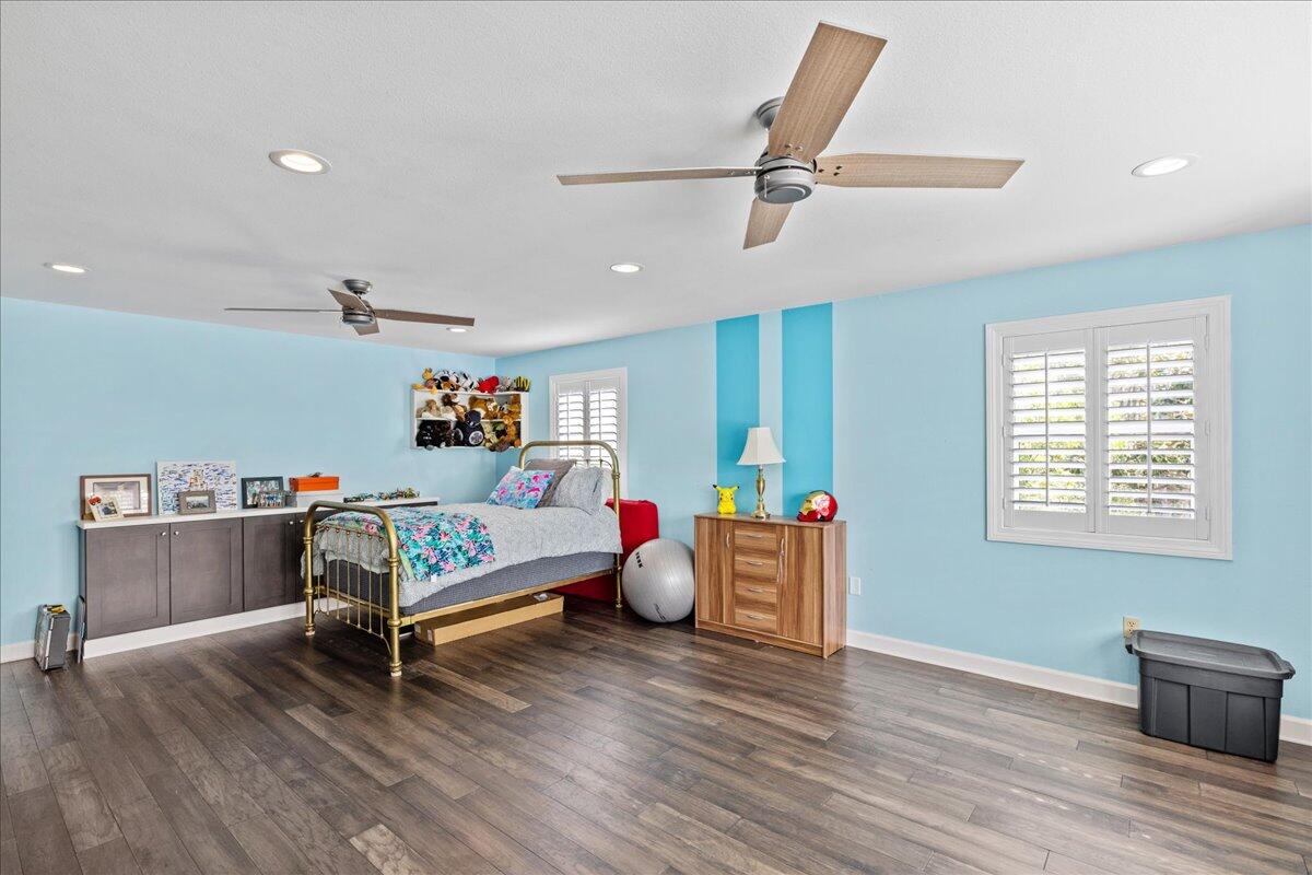 ROCKY BAYOU ESTATES 01 - Residential Lease