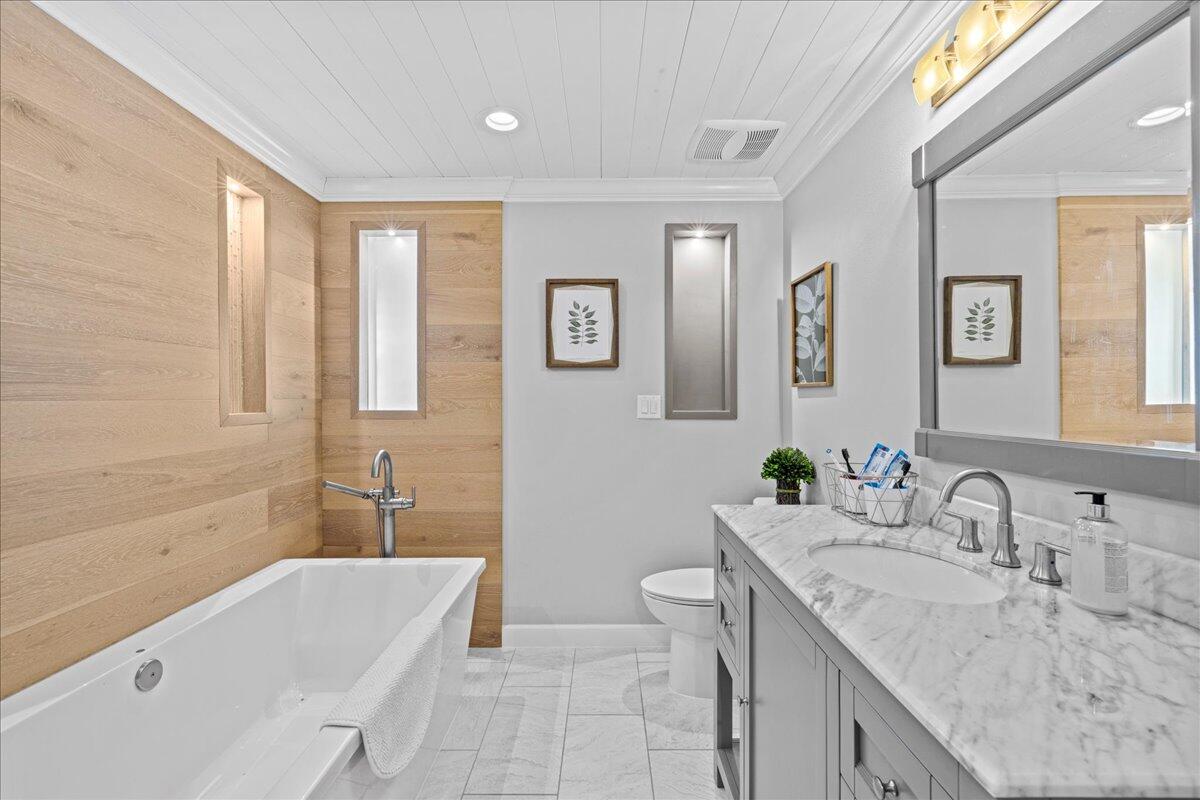 ROCKY BAYOU ESTATES 01 - Residential Lease