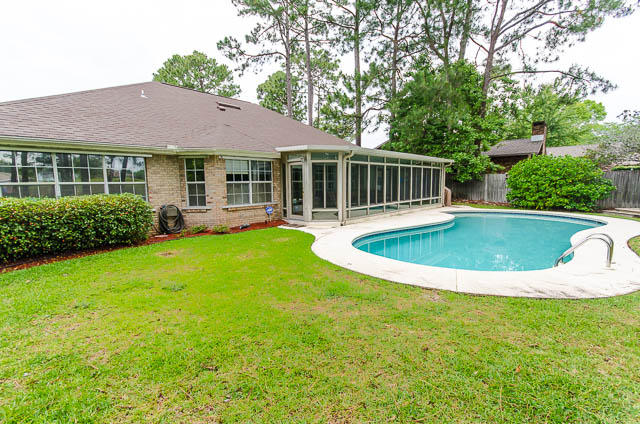 LAKE LORRAINE ESTATES 3 - Residential