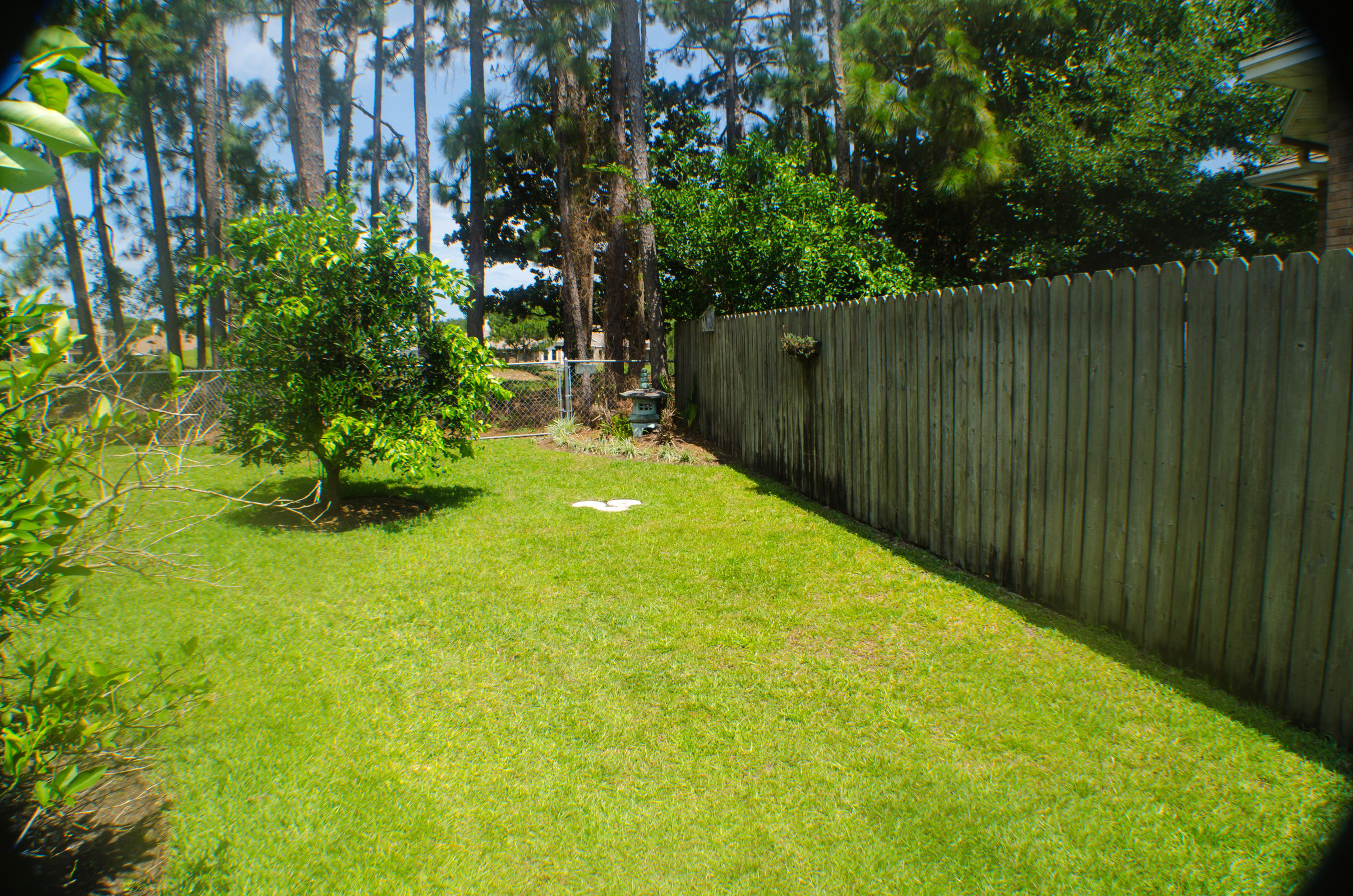 LAKE LORRAINE ESTATES 3 - Residential