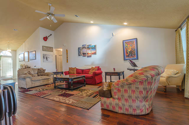 LAKE LORRAINE ESTATES 3 - Residential