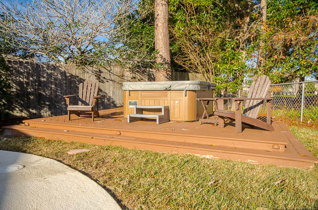 LAKE LORRAINE ESTATES 3 - Residential