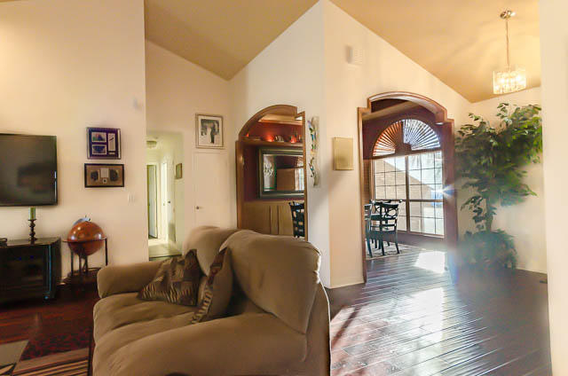 LAKE LORRAINE ESTATES 3 - Residential