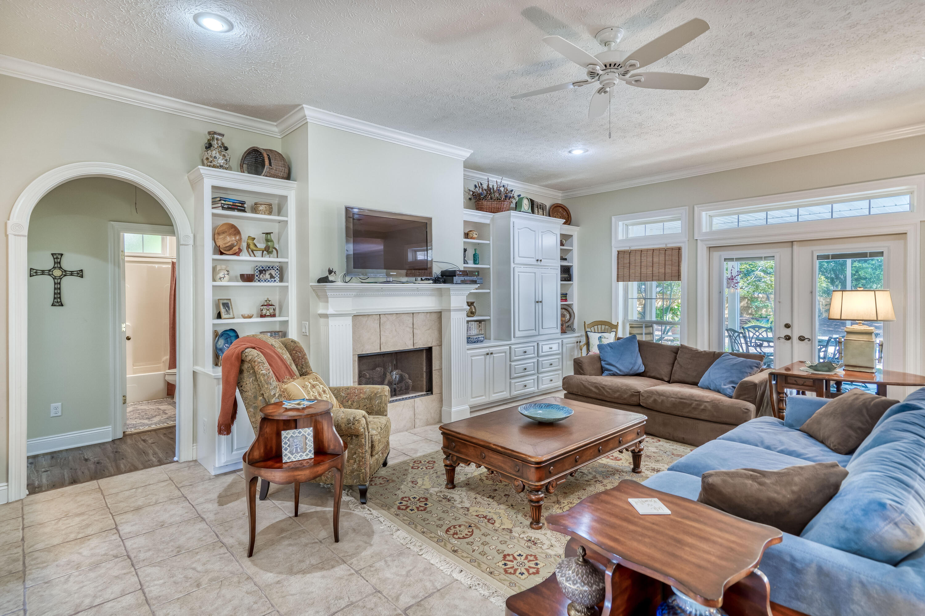 SEABREEZE - Residential