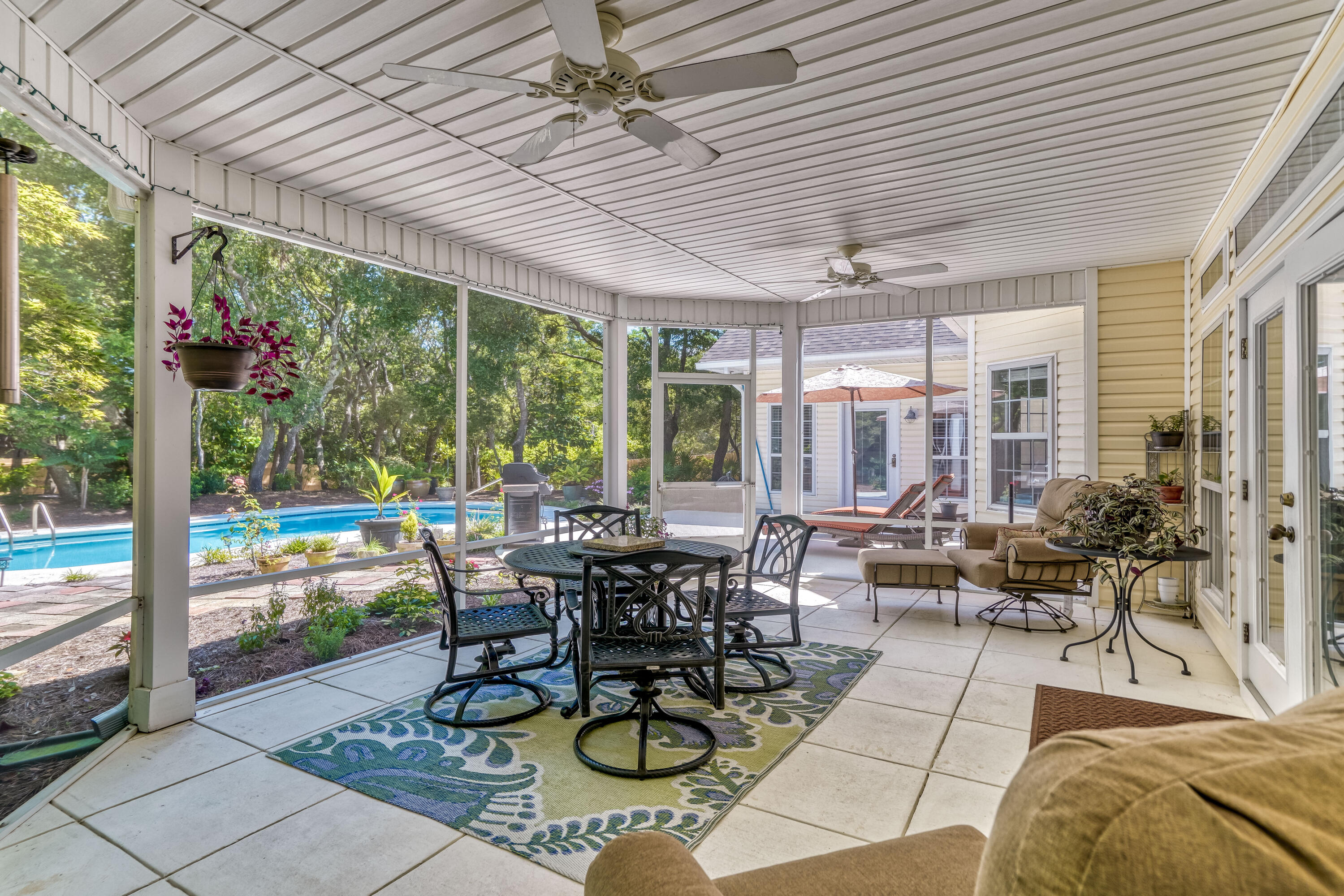 SEABREEZE - Residential