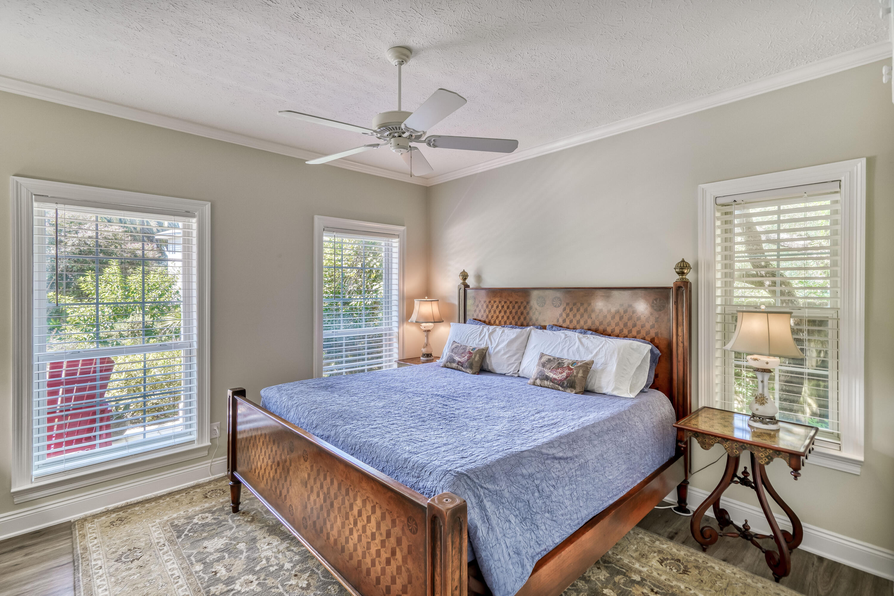 SEABREEZE - Residential