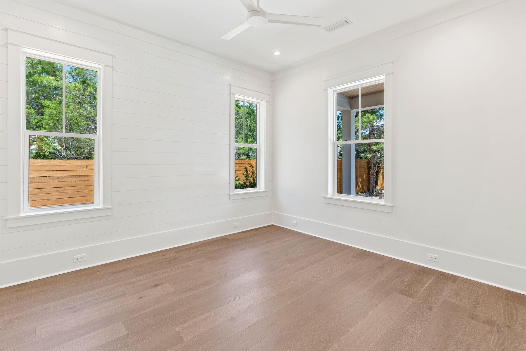 PINES OF BLUE MOUNTAIN - Residential