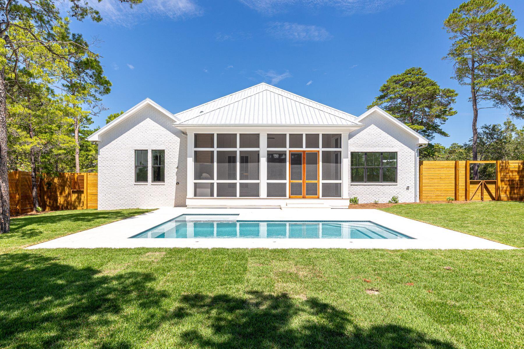 PINES OF BLUE MOUNTAIN - Residential