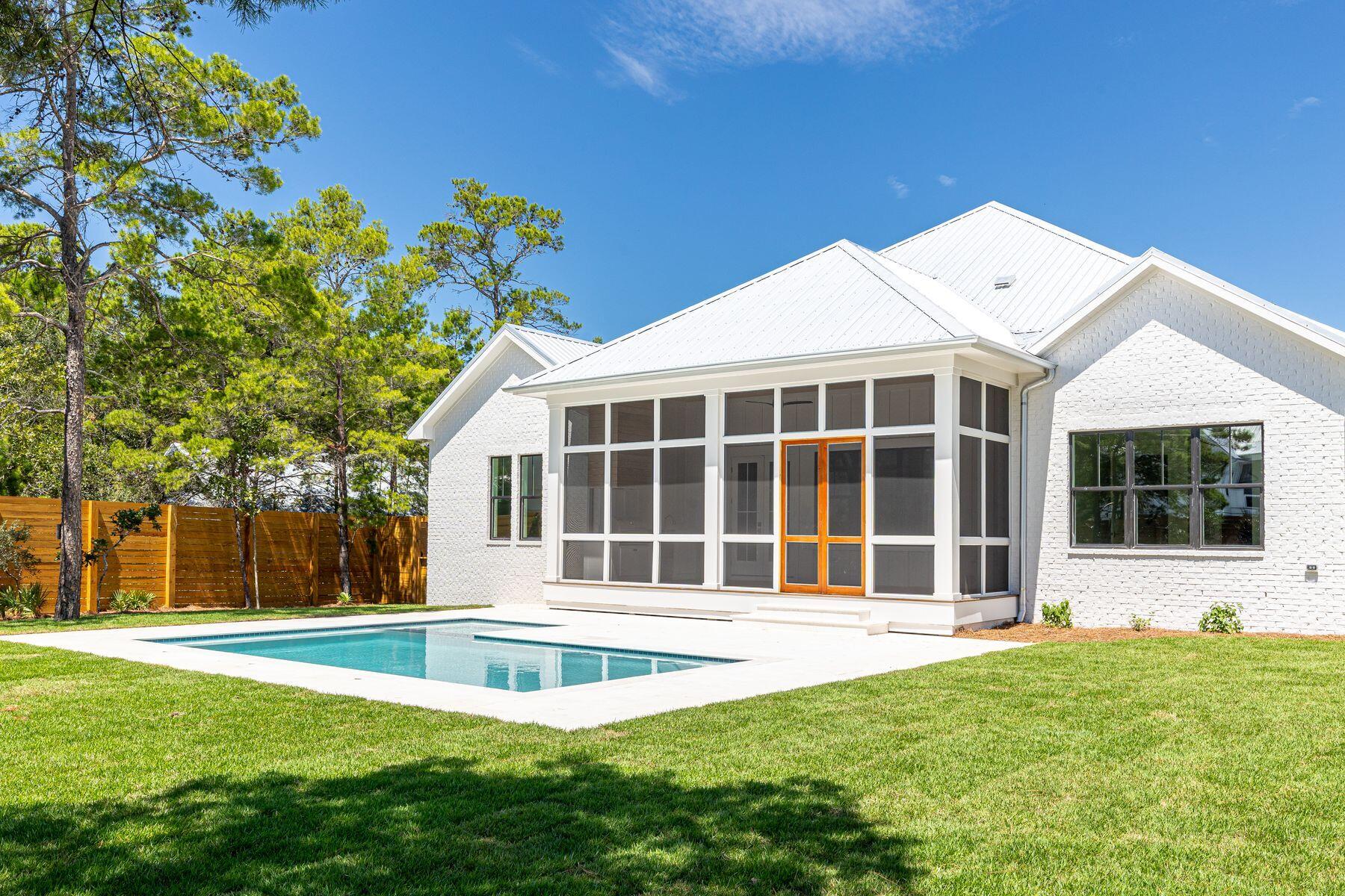 PINES OF BLUE MOUNTAIN - Residential