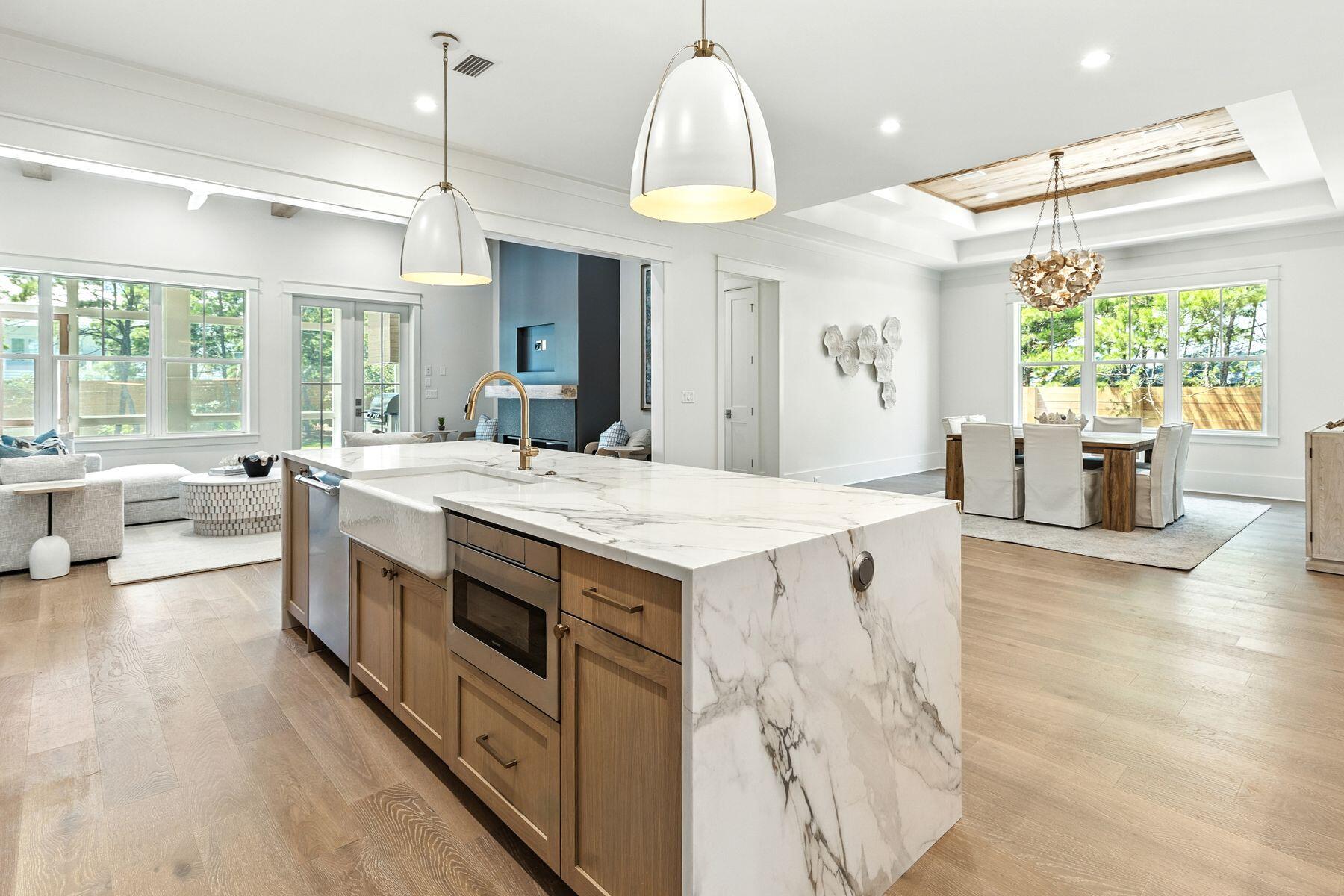 PINES OF BLUE MOUNTAIN - Residential