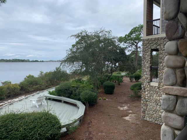 WILD HERON LAKESIDE LODGE - Residential Lease