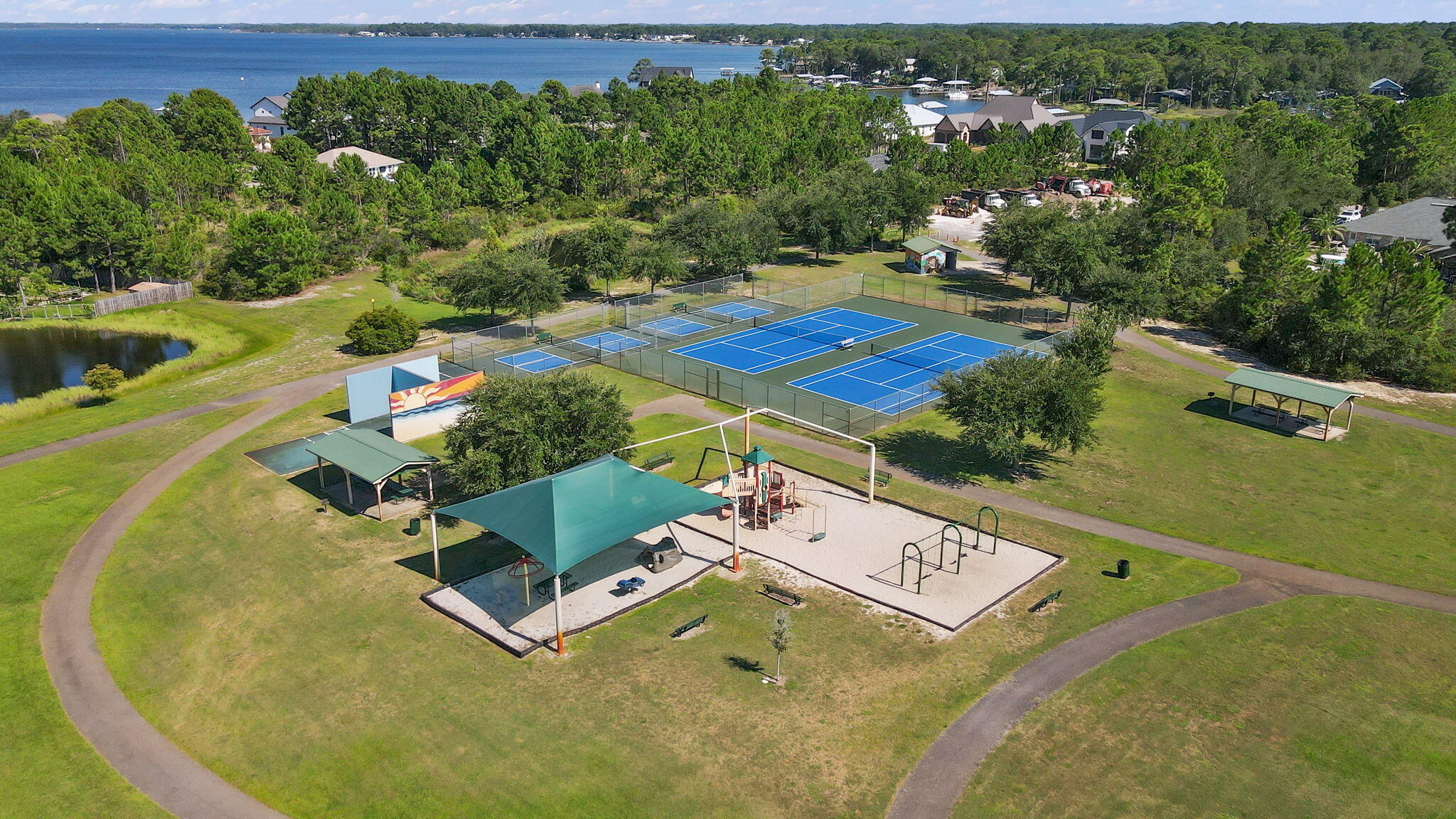 DRIFTWOOD ESTATES - Residential