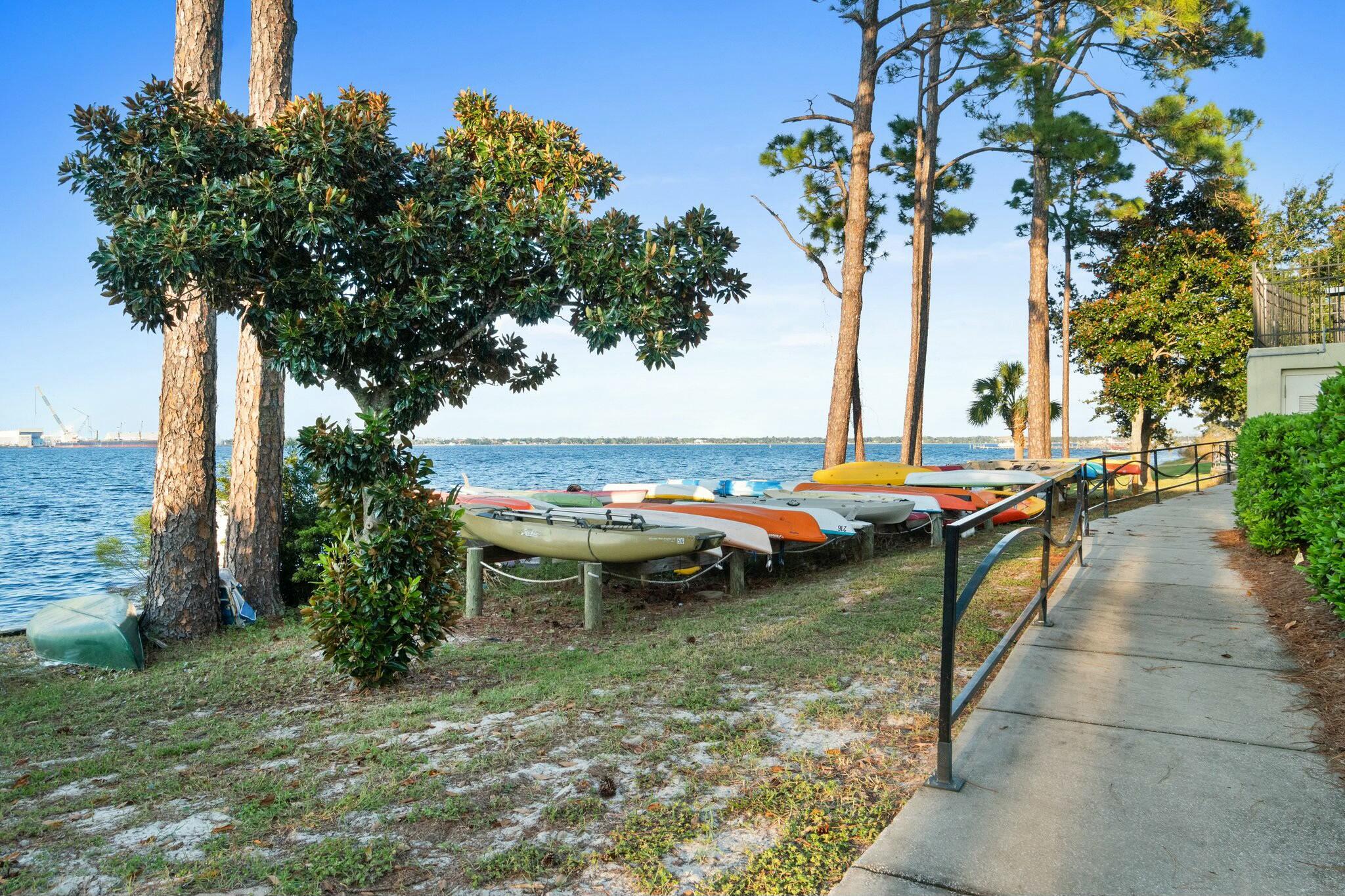 Magnolia Bay Club - Residential