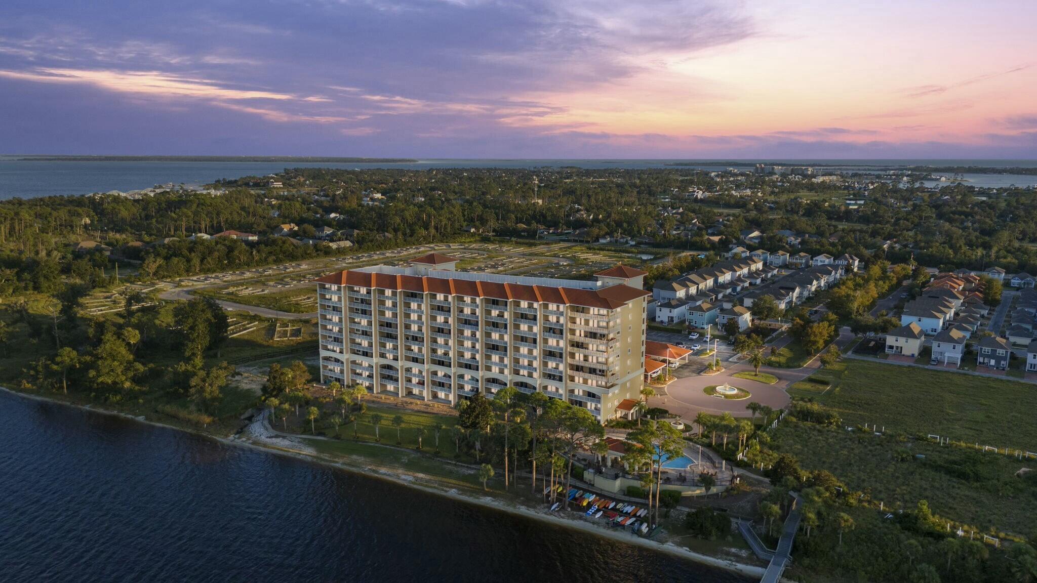 Magnolia Bay Club - Residential