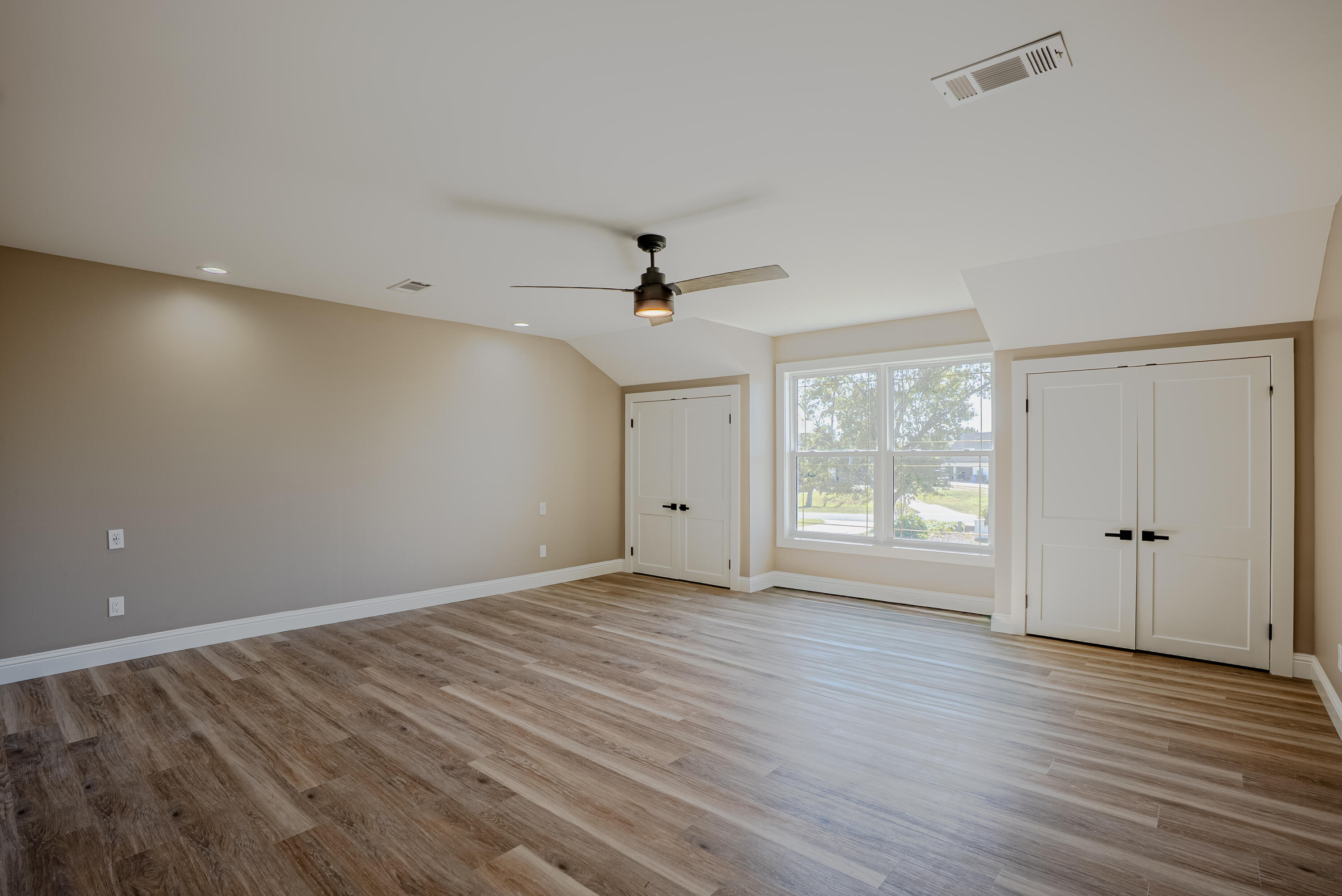 NORMANDALE ESTATES - Residential