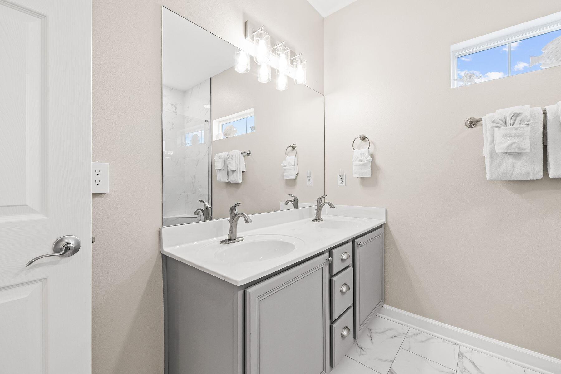 Miramar Palms - Residential