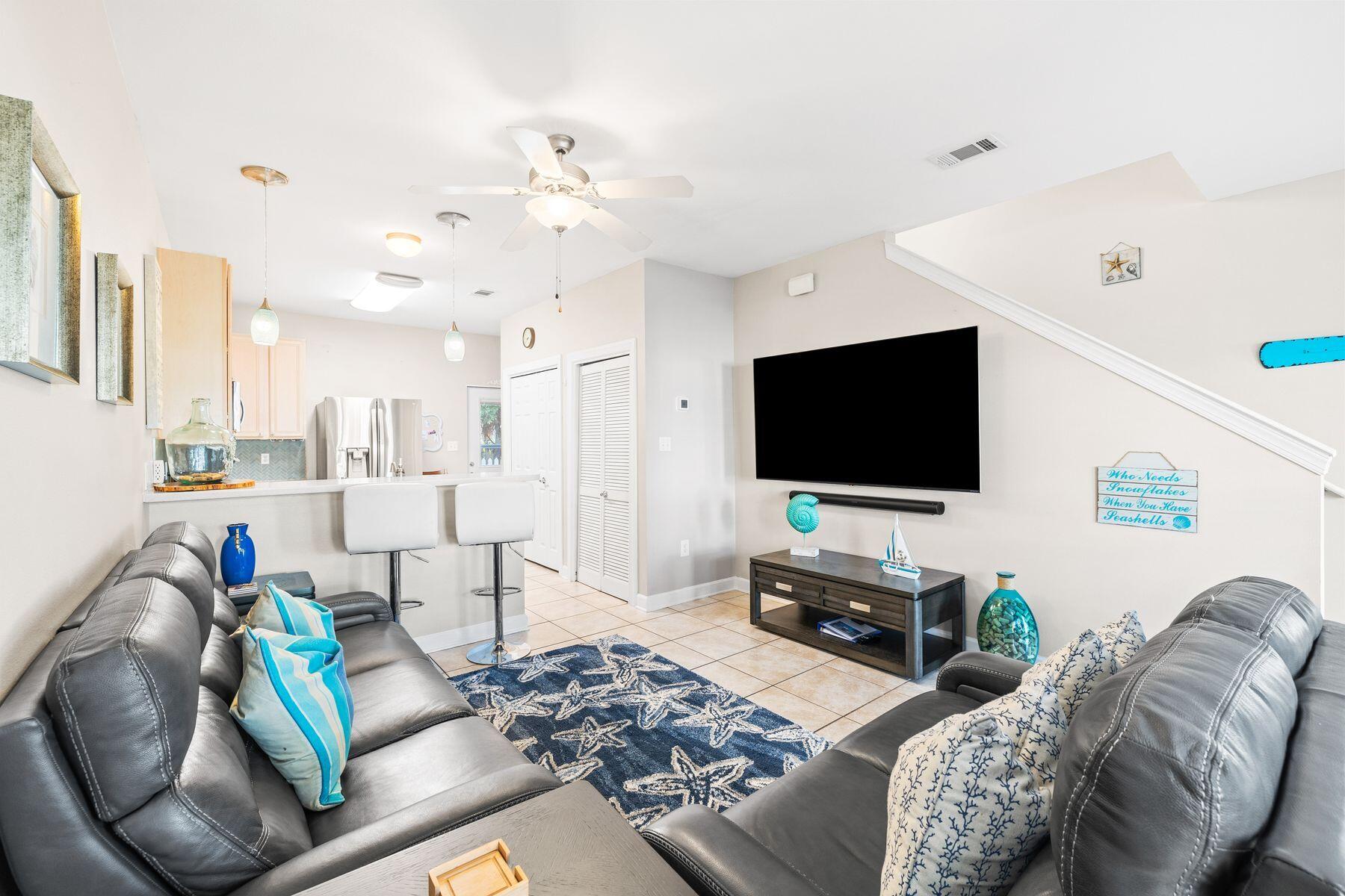 Miramar Palms - Residential