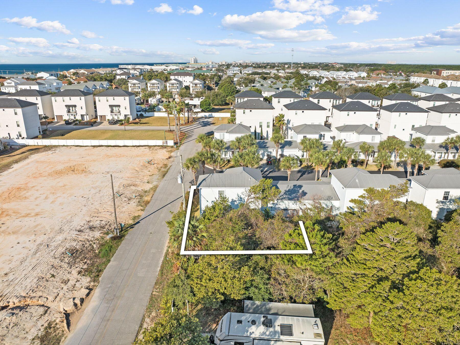 Miramar Palms - Residential
