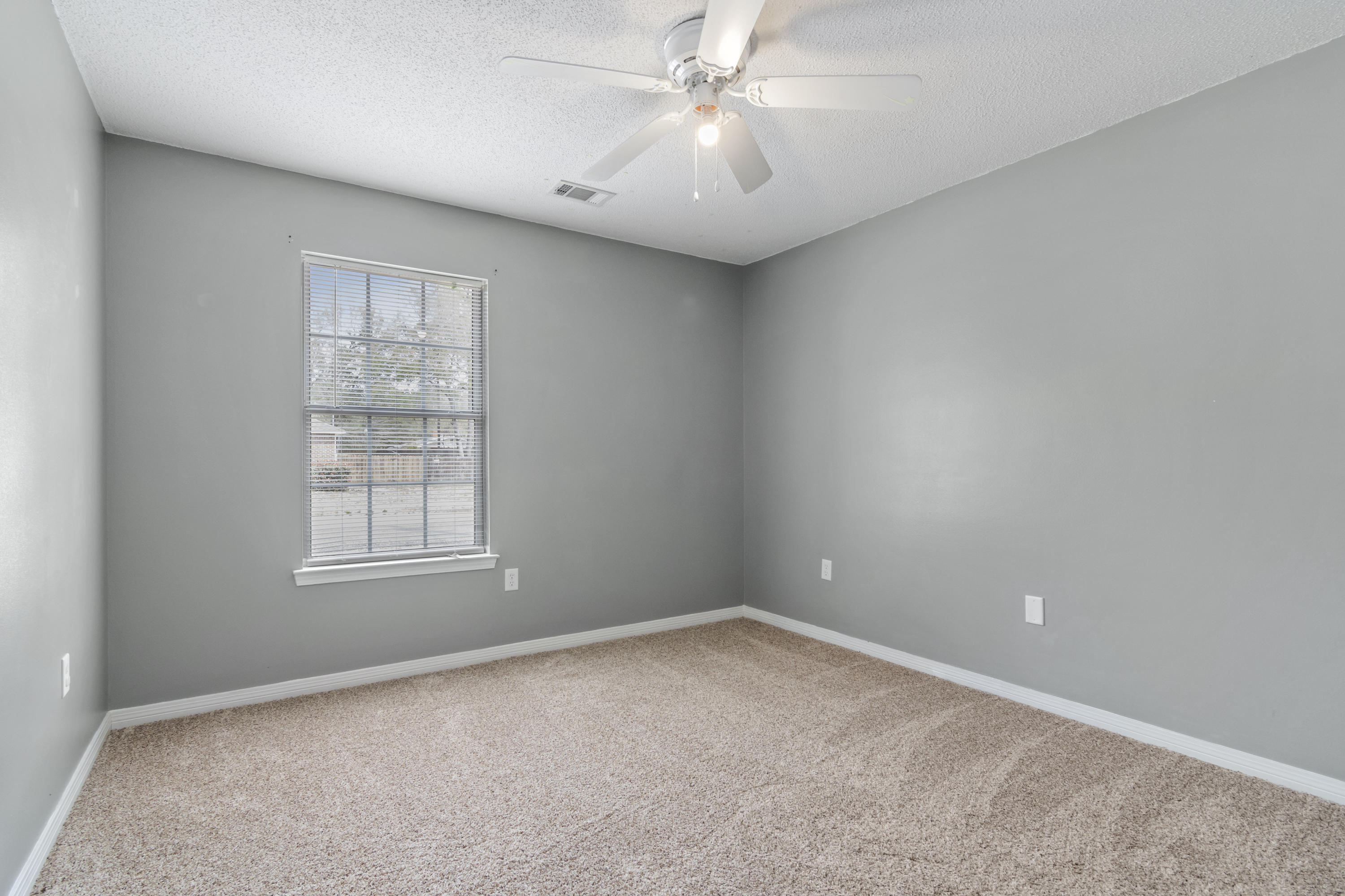 FAIRCHILD ESTATES - Residential