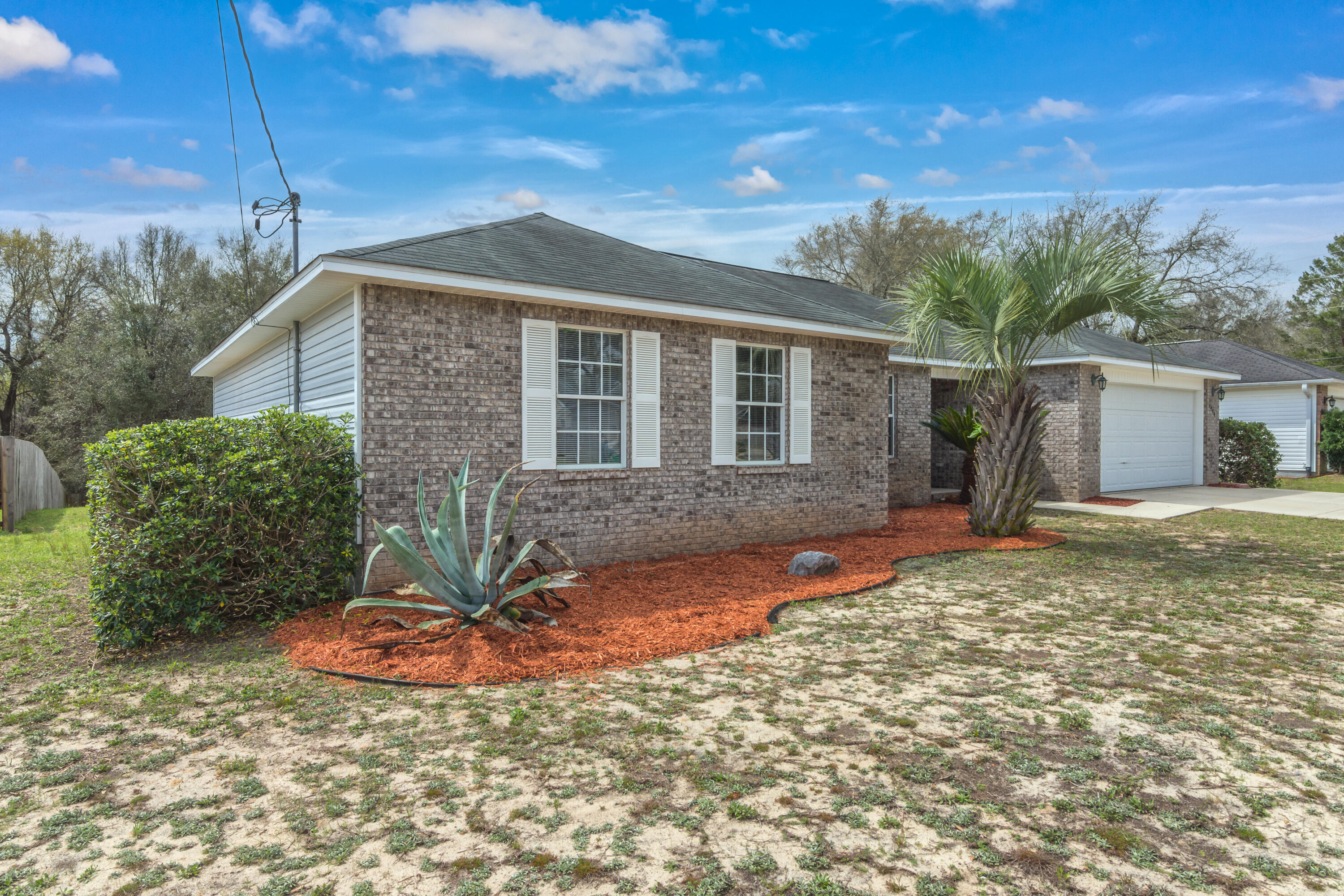 FAIRCHILD ESTATES - Residential