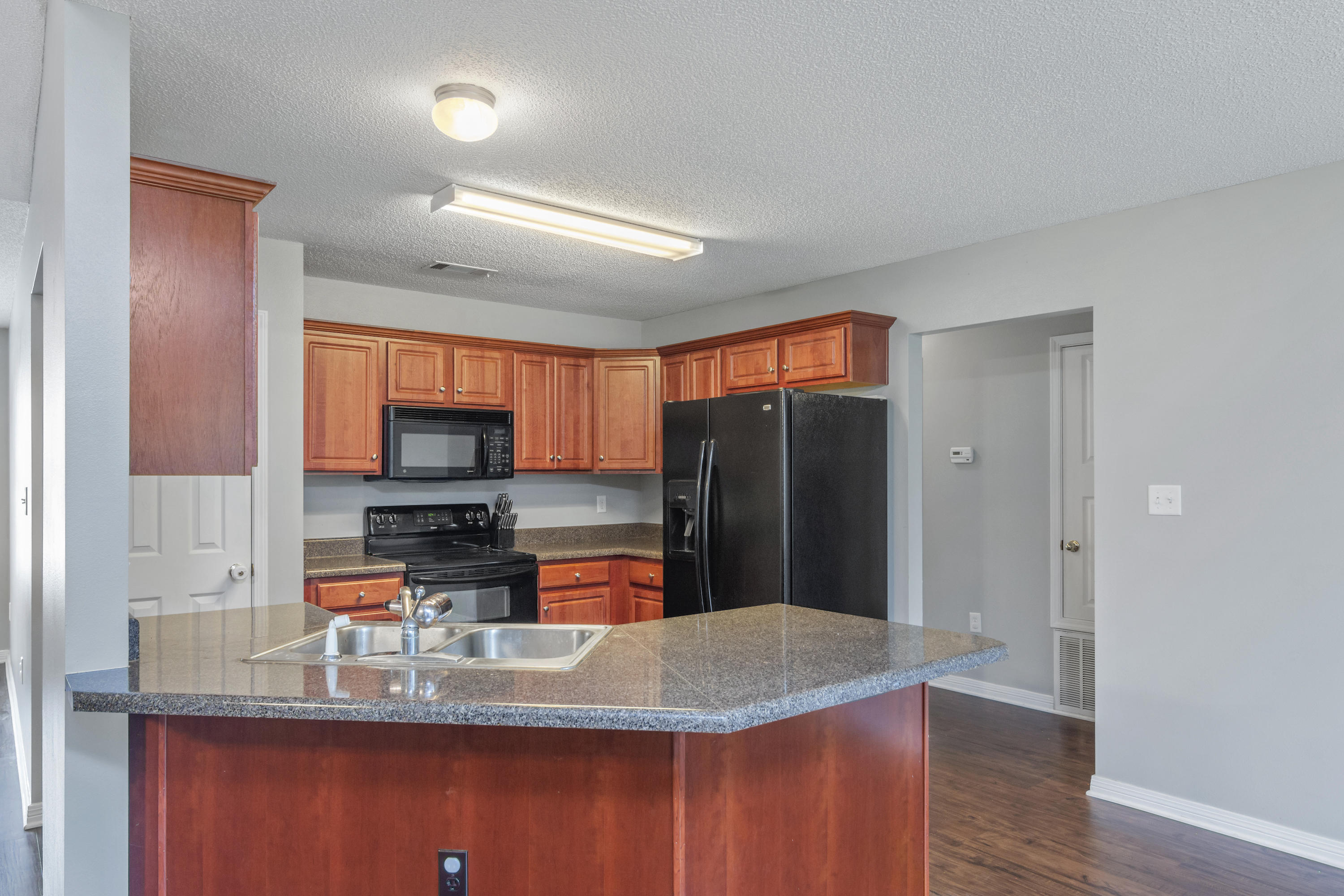 FAIRCHILD ESTATES - Residential