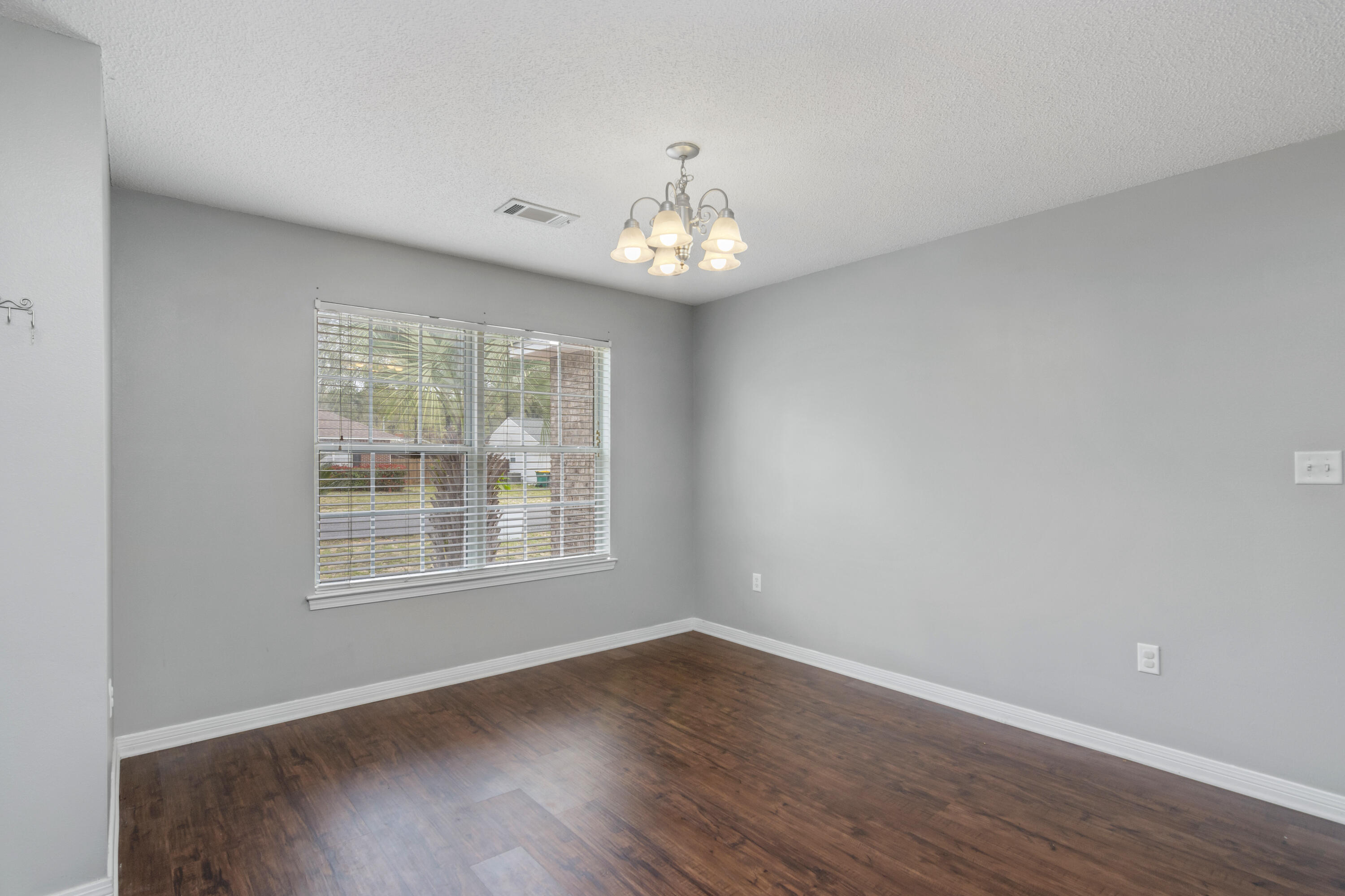 FAIRCHILD ESTATES - Residential