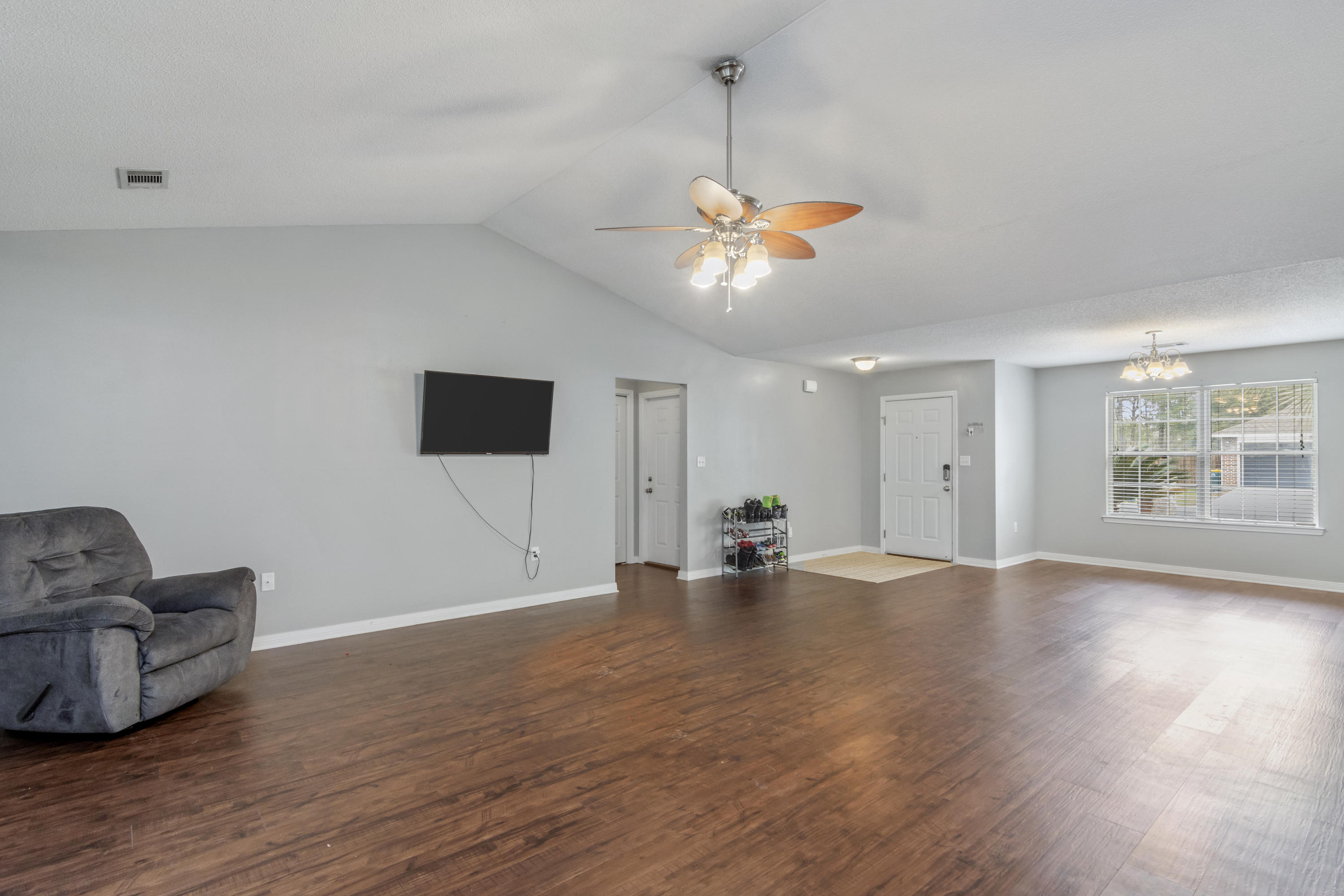 FAIRCHILD ESTATES - Residential