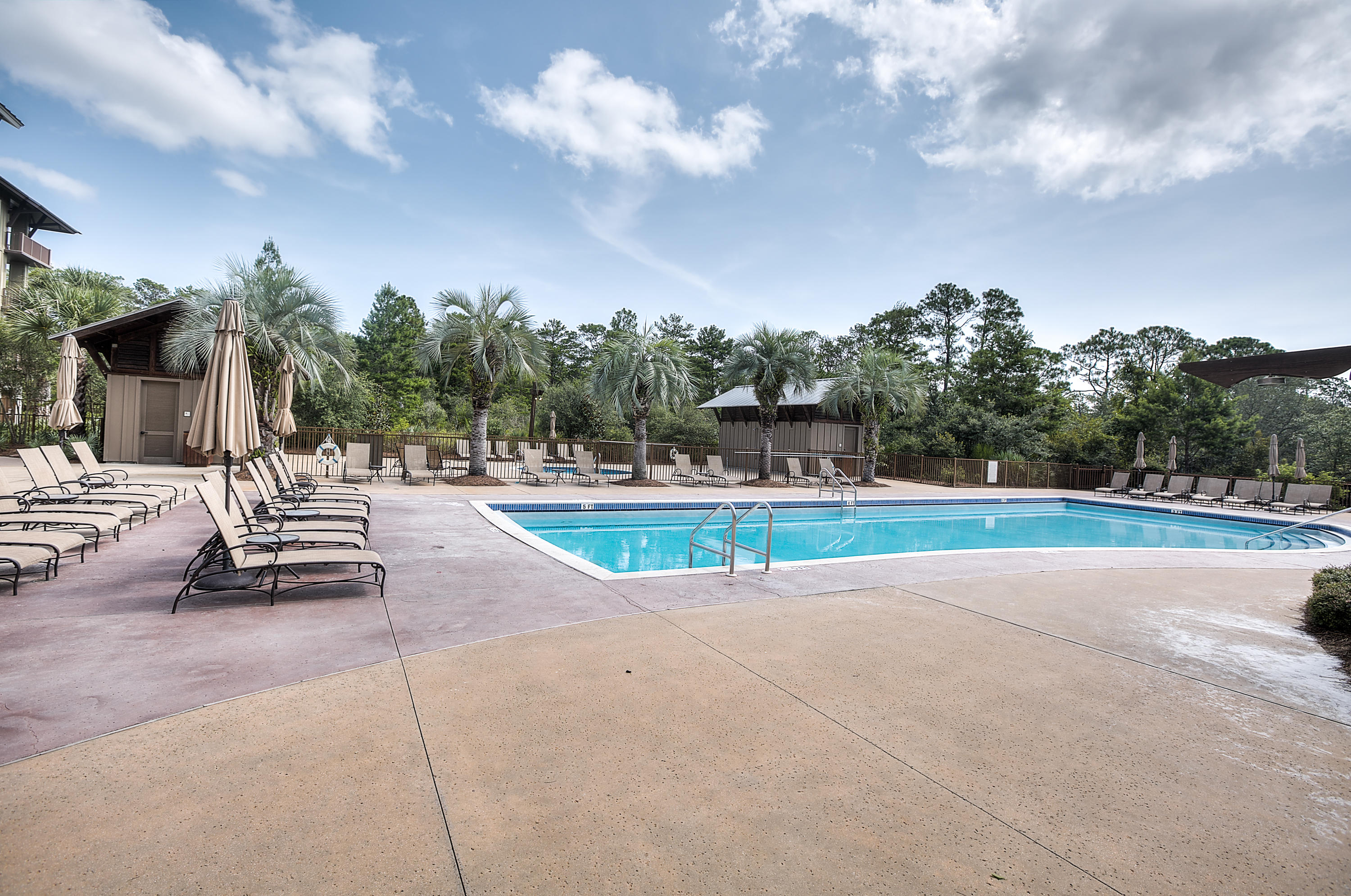 REDFISH VILLAGE - Residential