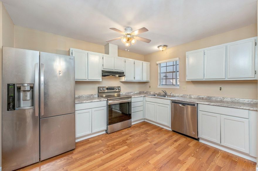 Charming 3-bed townhome perfect for first-time buyers or investors! Features spacious living room, eat-in kitchen with dual pantries, Florida room overlooking fenced yard and a one car garage!SELLERS TO PROVIDE NEW ROOF WITH ACCEPTABLE OFFER. Potential rental income ~$2,100/mo. Great value - schedule your tour today!