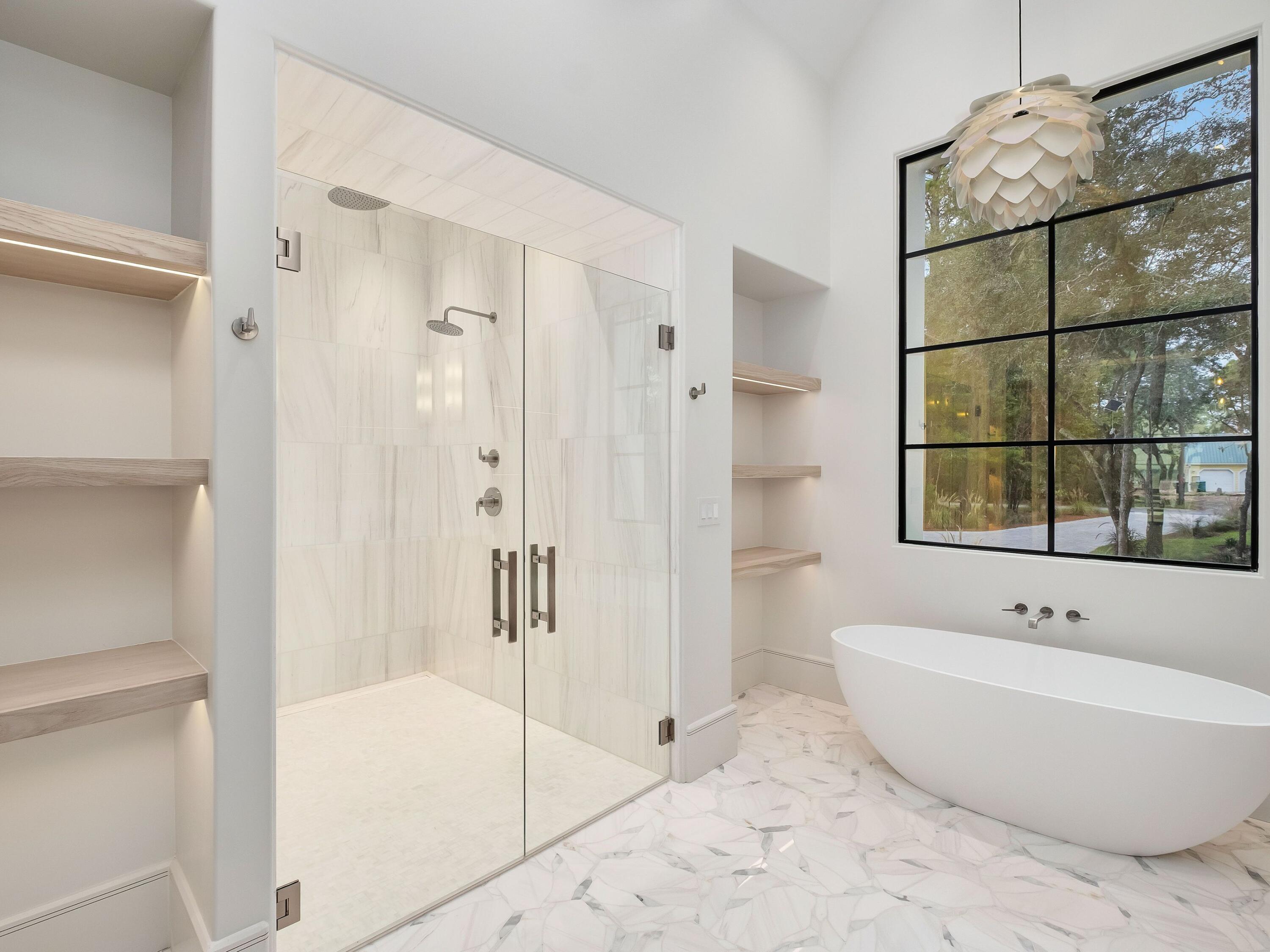 BAY PINES - Residential