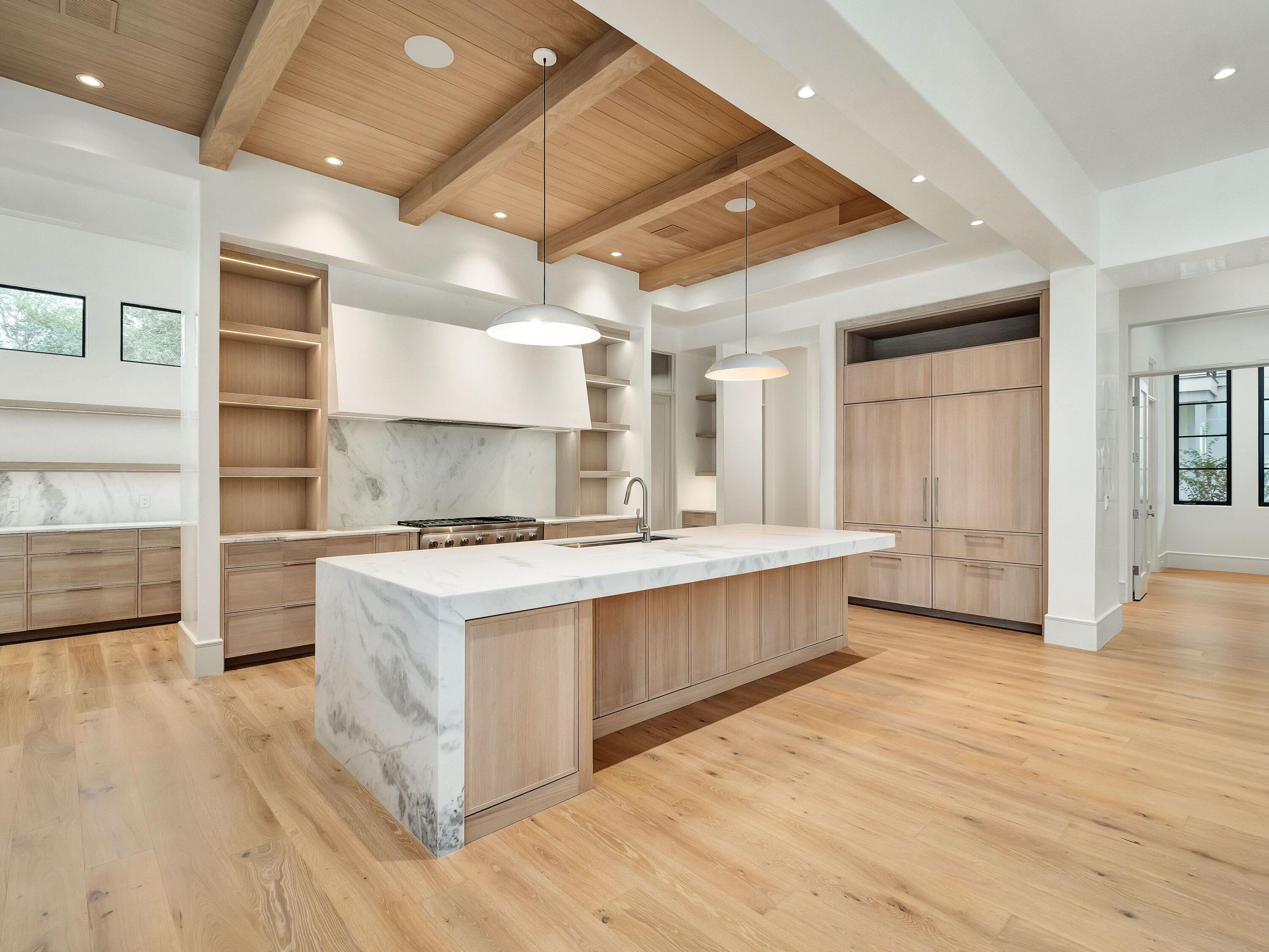 BAY PINES - Residential