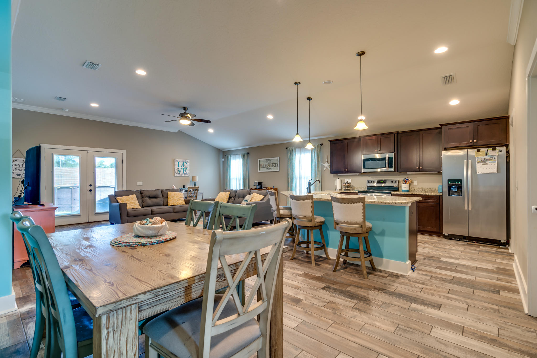 NAVARRE FIRST ADD - Residential