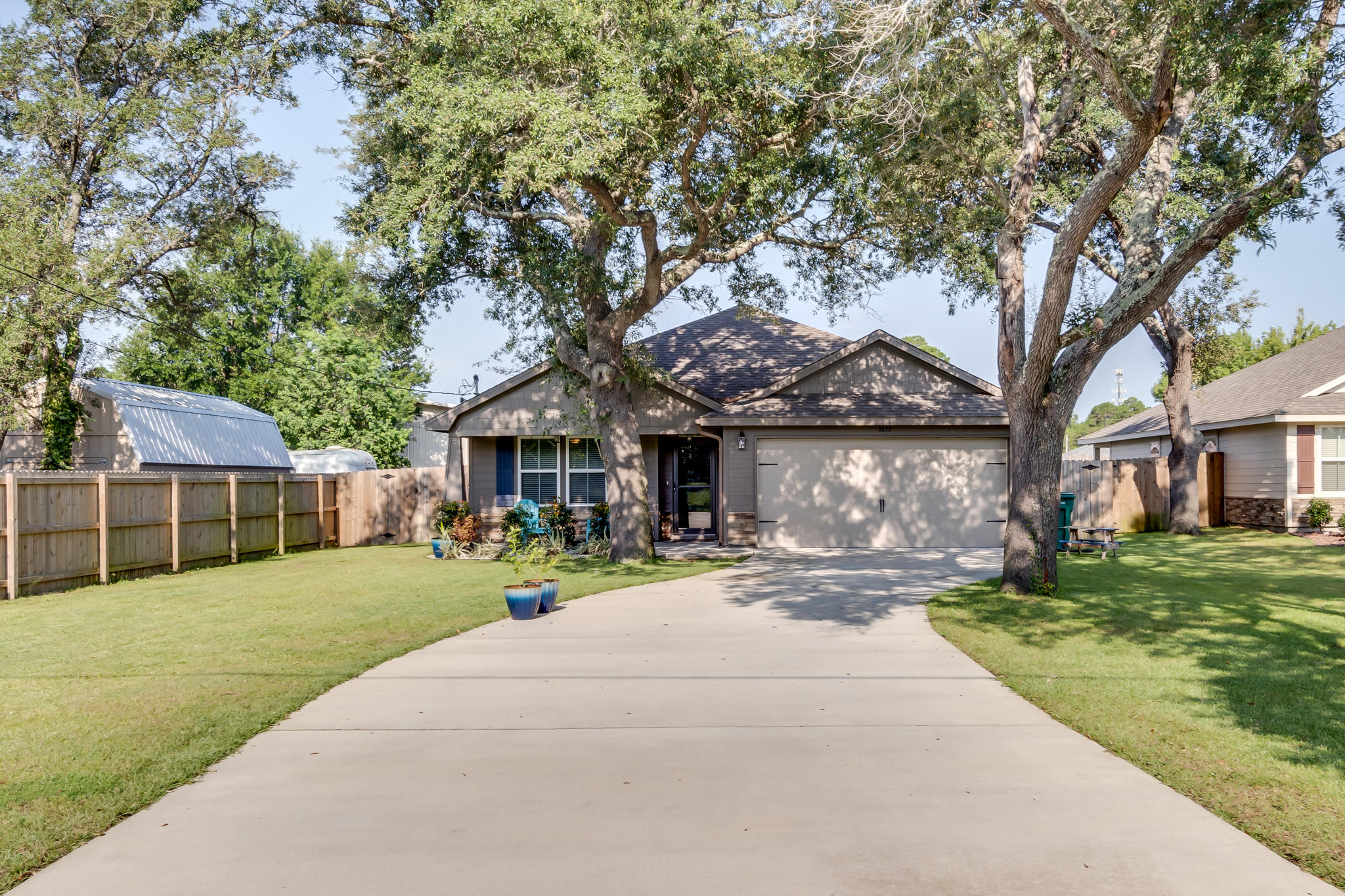 NAVARRE FIRST ADD - Residential