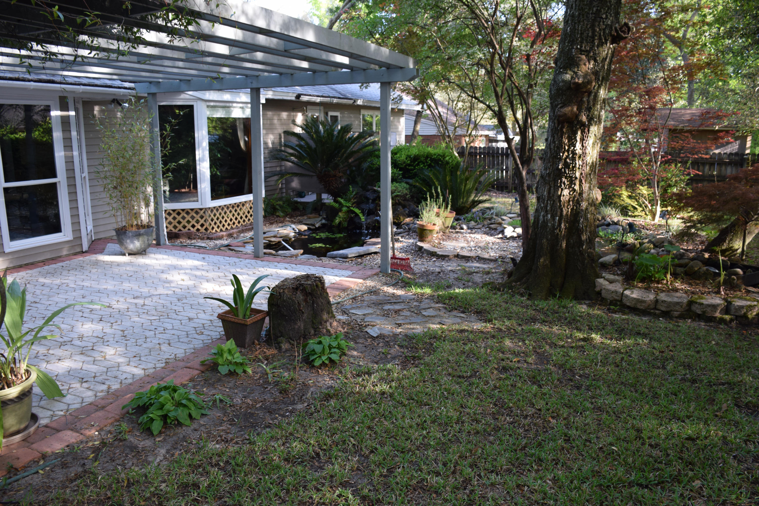 Village Oaks - Residential