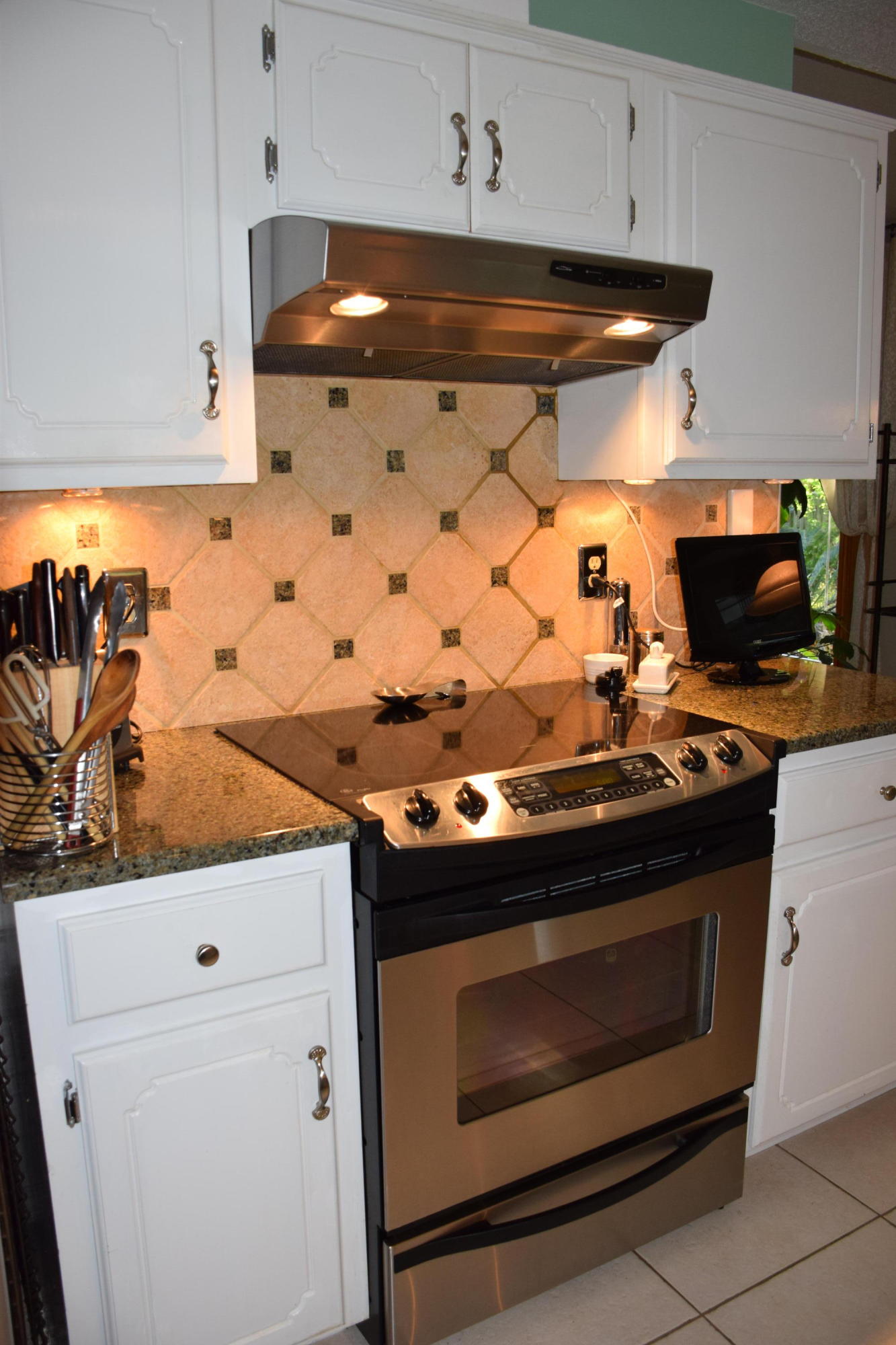 Village Oaks - Residential