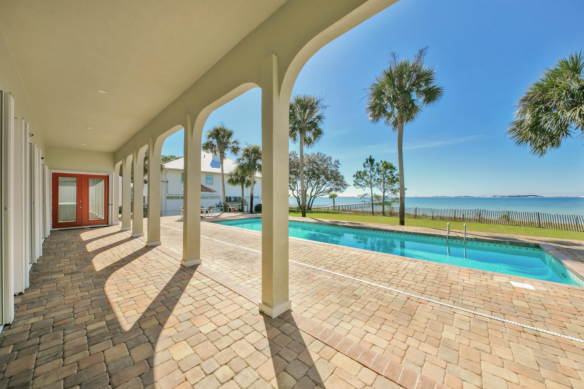 FOREST SHORES - Residential