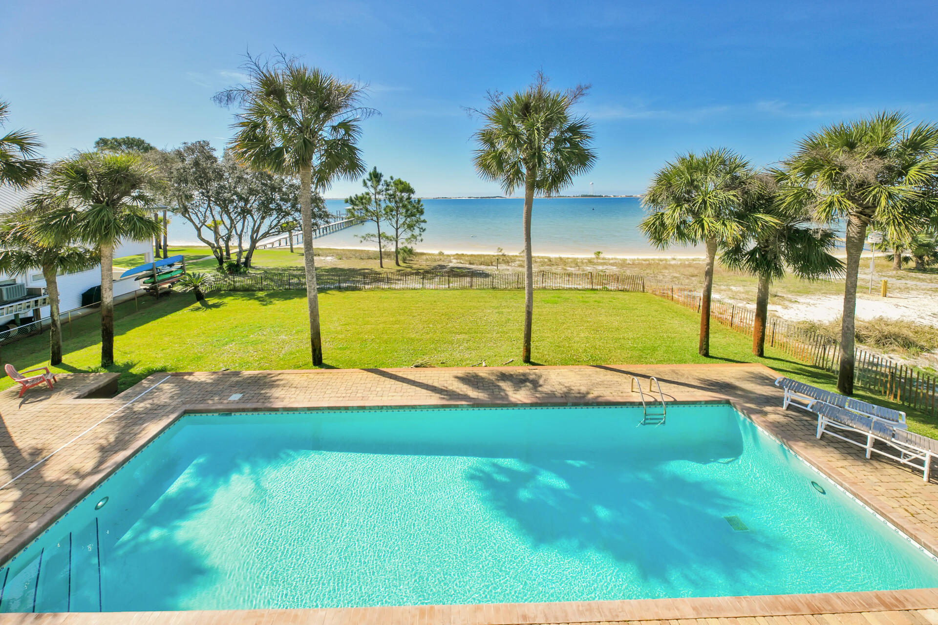 FOREST SHORES - Residential