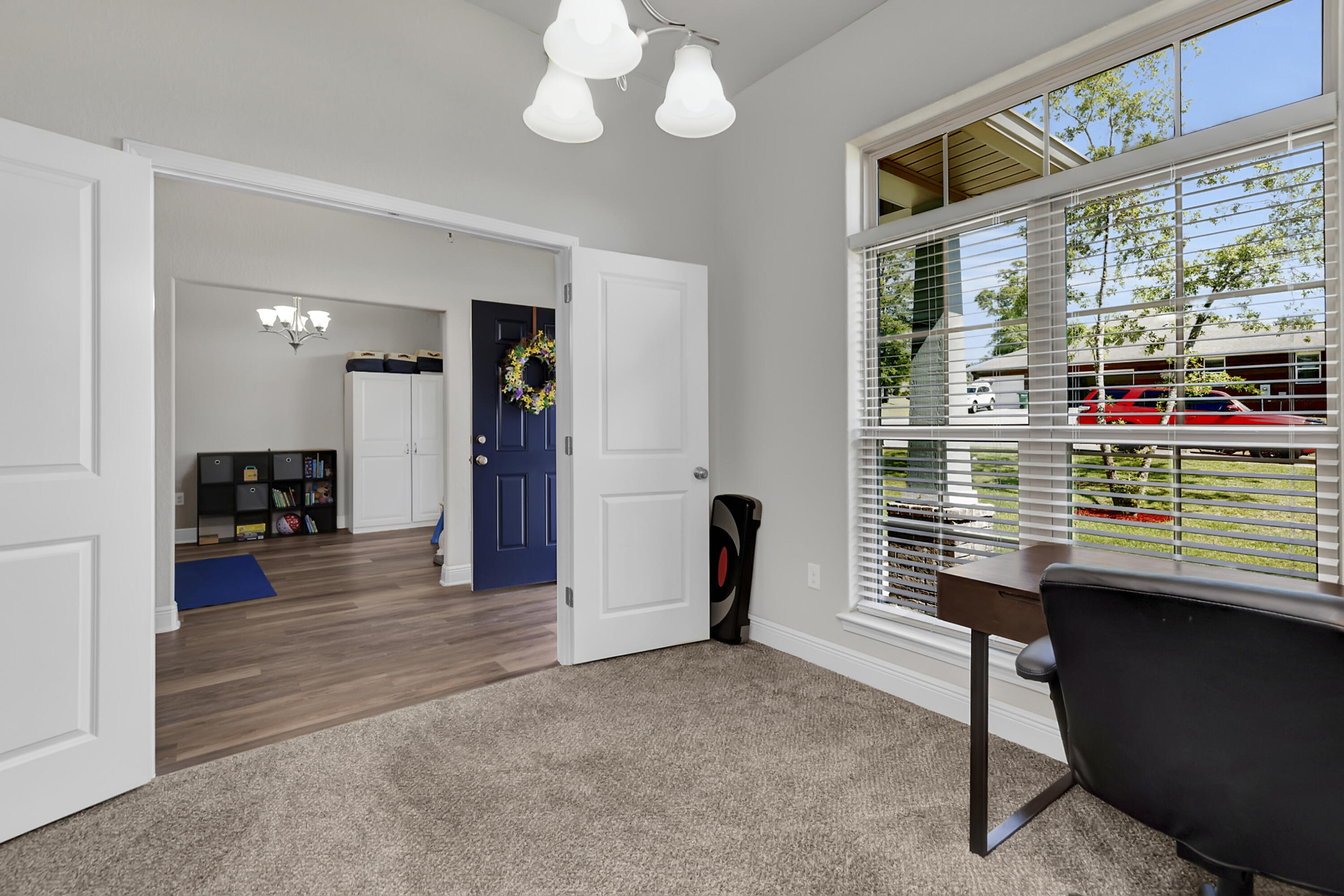 FOX VALLEY - Residential