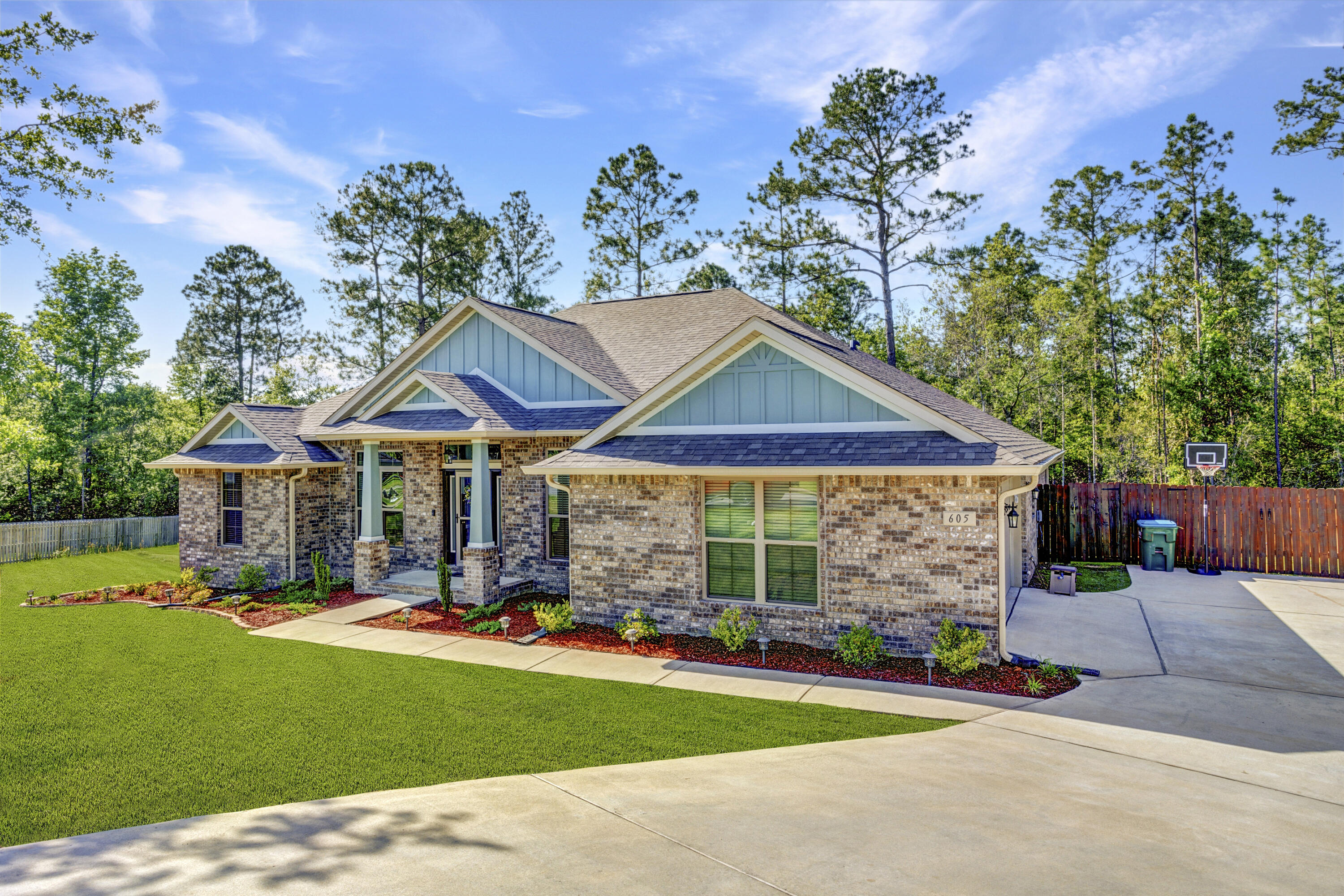 FOX VALLEY - Residential